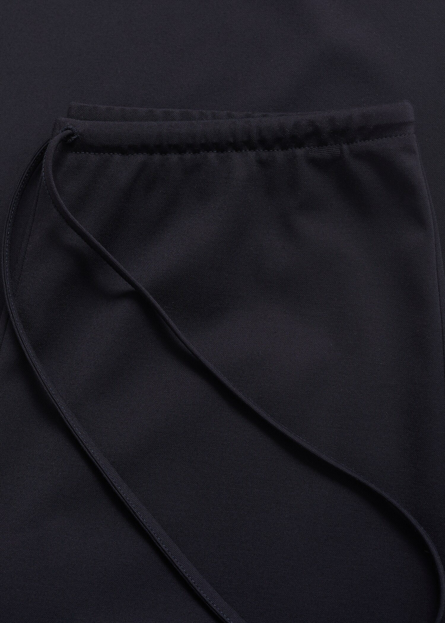 Wideleg trousers with elastic waist - Details of the article 0