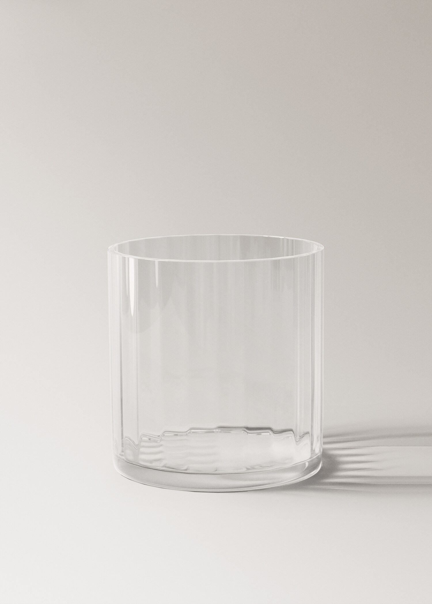 Hand-blown glass vase with stripes - Article without model