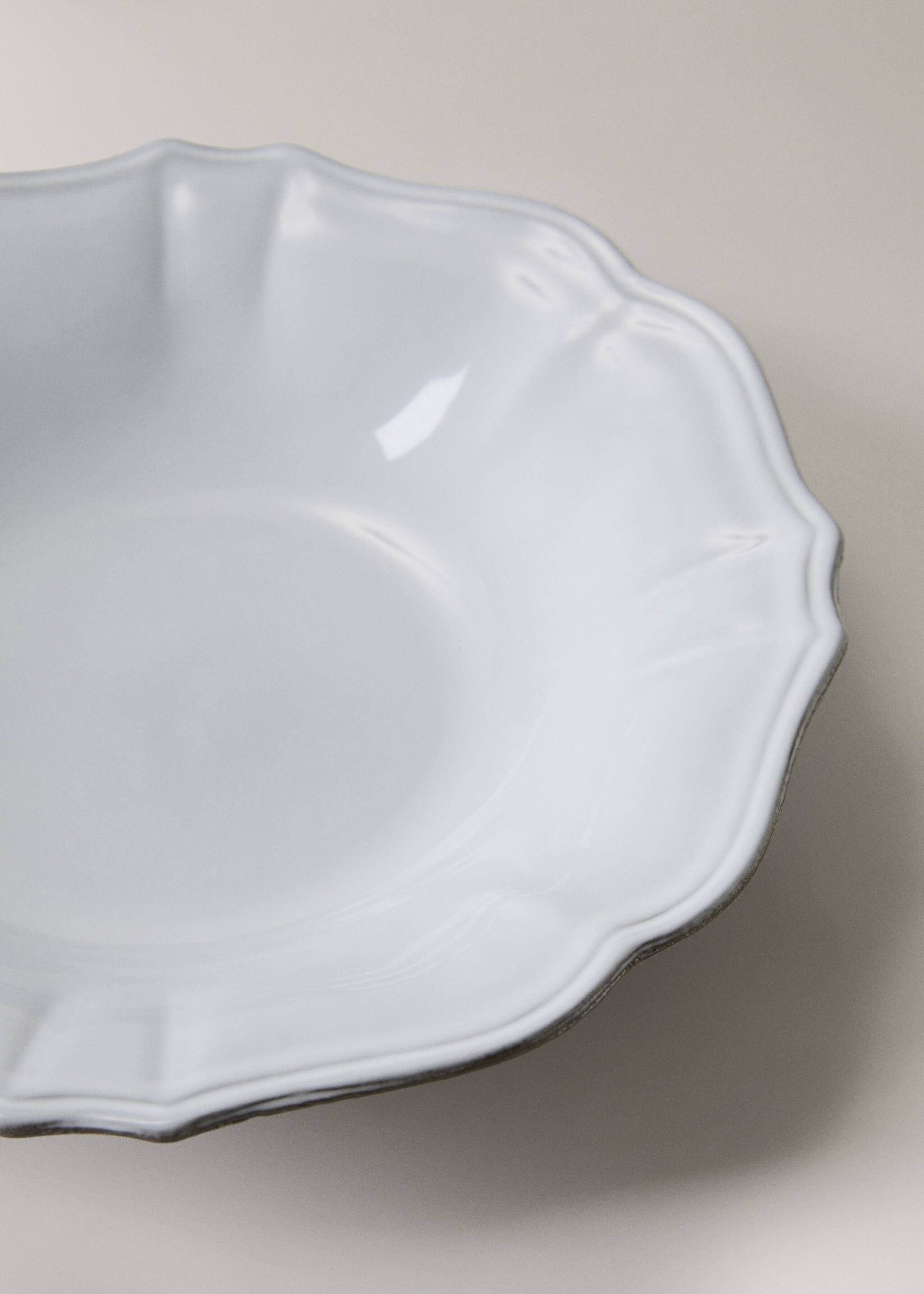 Assiette creuse clay - Détail de l'article 1, Gris clair/pastel. Ref: 17092033-00.