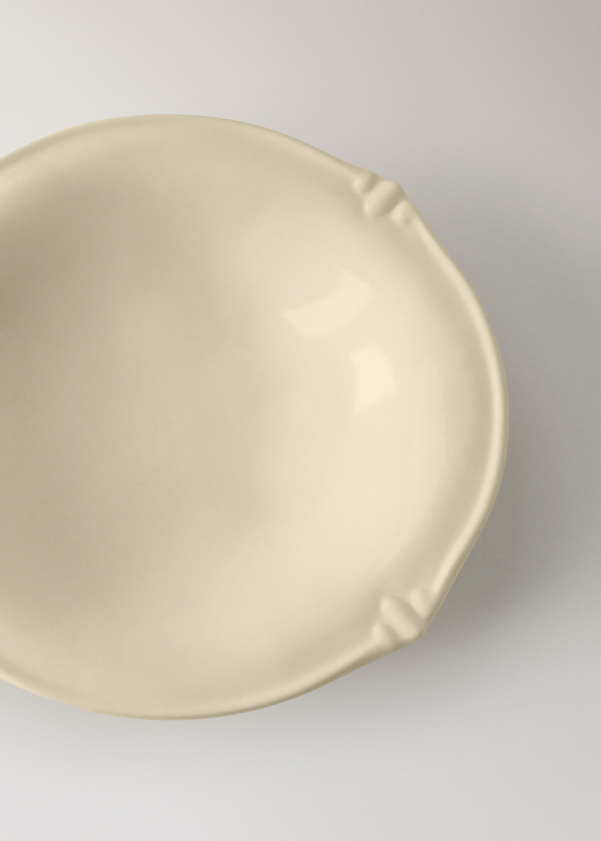 Oval stoneware soup plate - Detail van het artikel 2, Ecru. Ref: 17092034-00.
