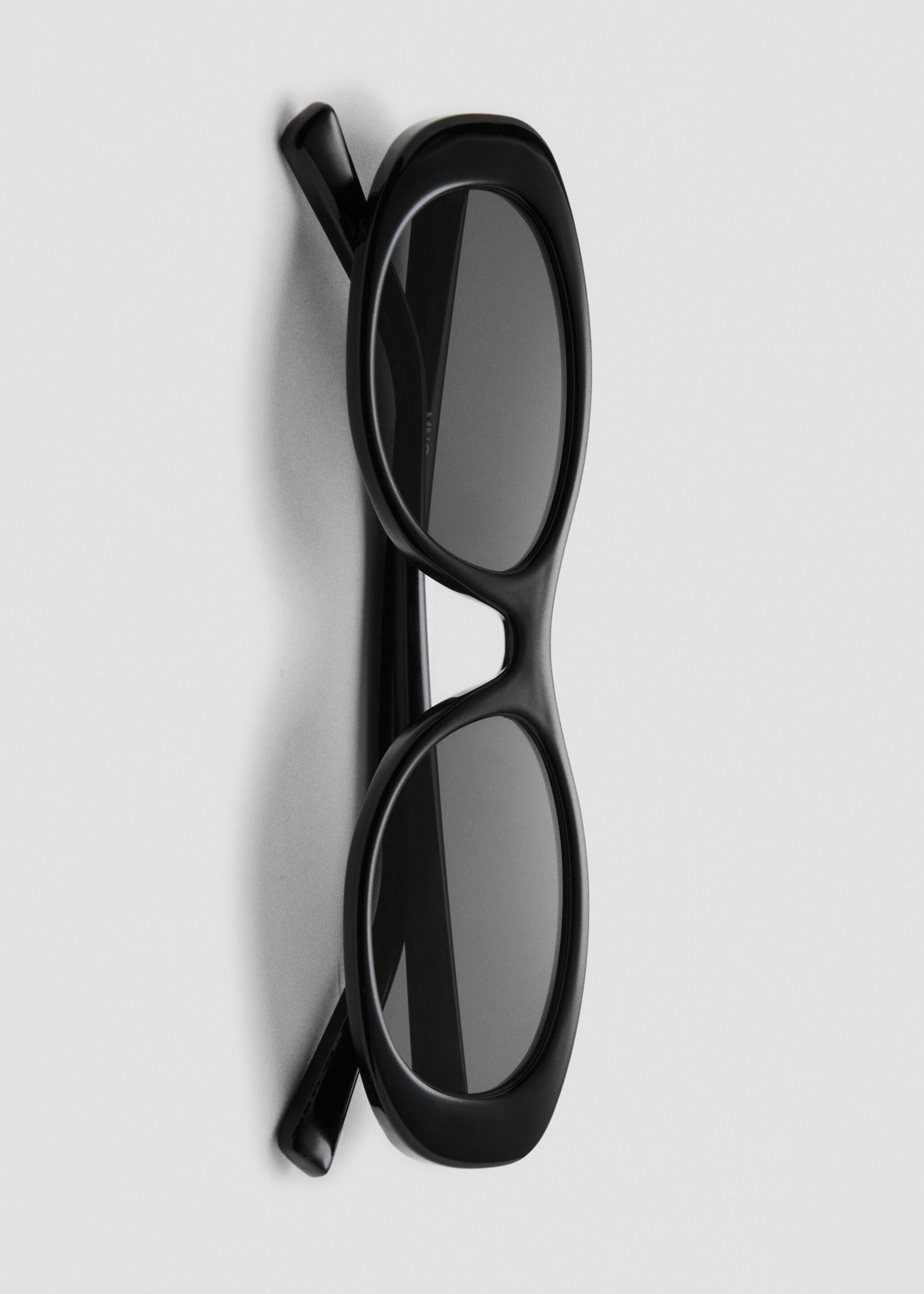Oval-frame sunglasses - Details of the article 2