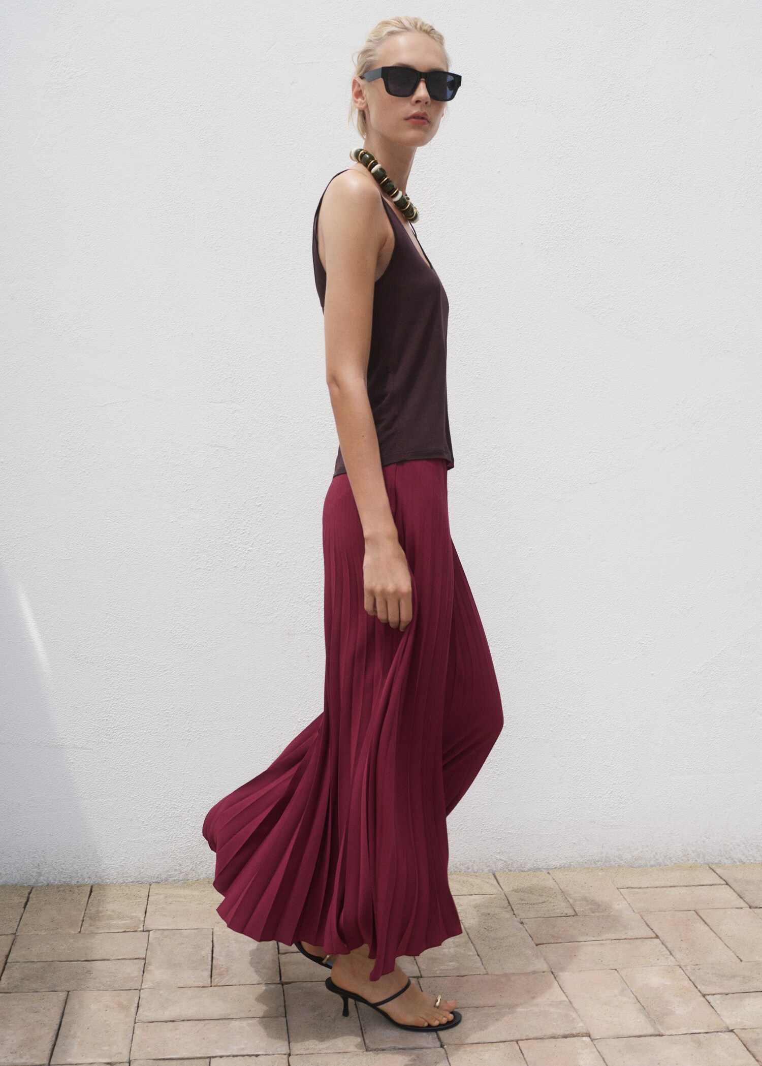 Pleated long skirt - Medium plane