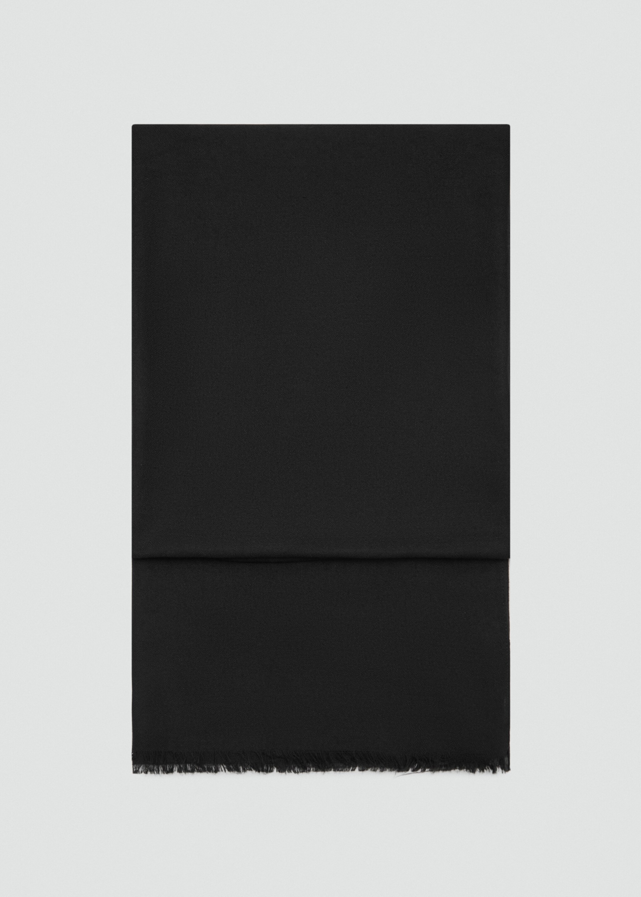 Plain scarf with frayed ends - منتج دون نموذج
