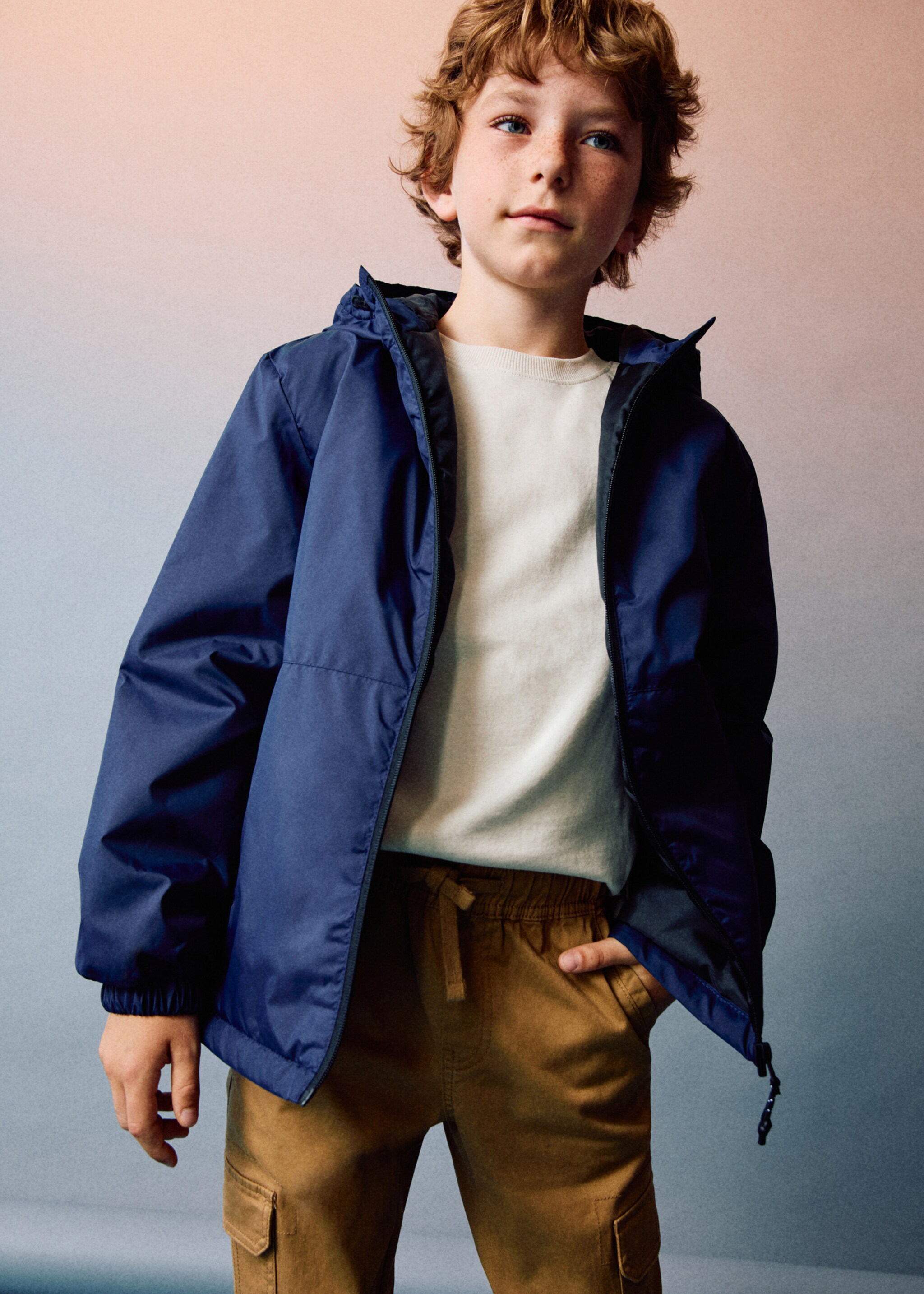 Water-repellent quilted coat - Details of the article 5, Navy. Ref: 17092893-00.