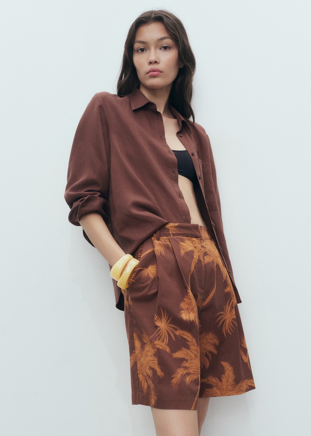 Cotton bermuda shorts with palm-tree print