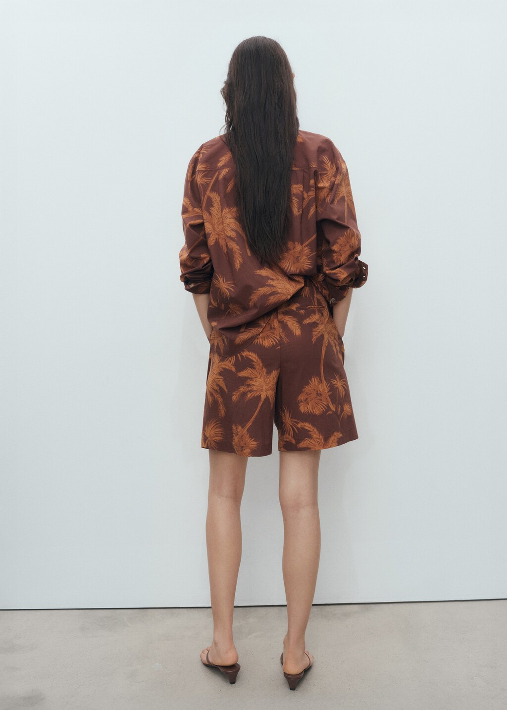 Cotton bermuda shorts with palm-tree print - image 3
