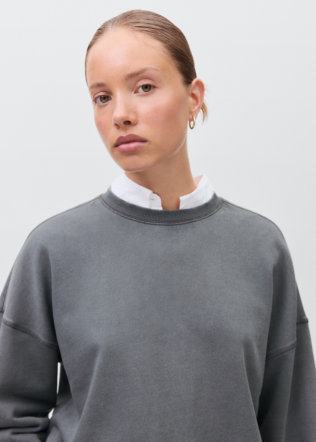 Plain cotton sweatshirt
