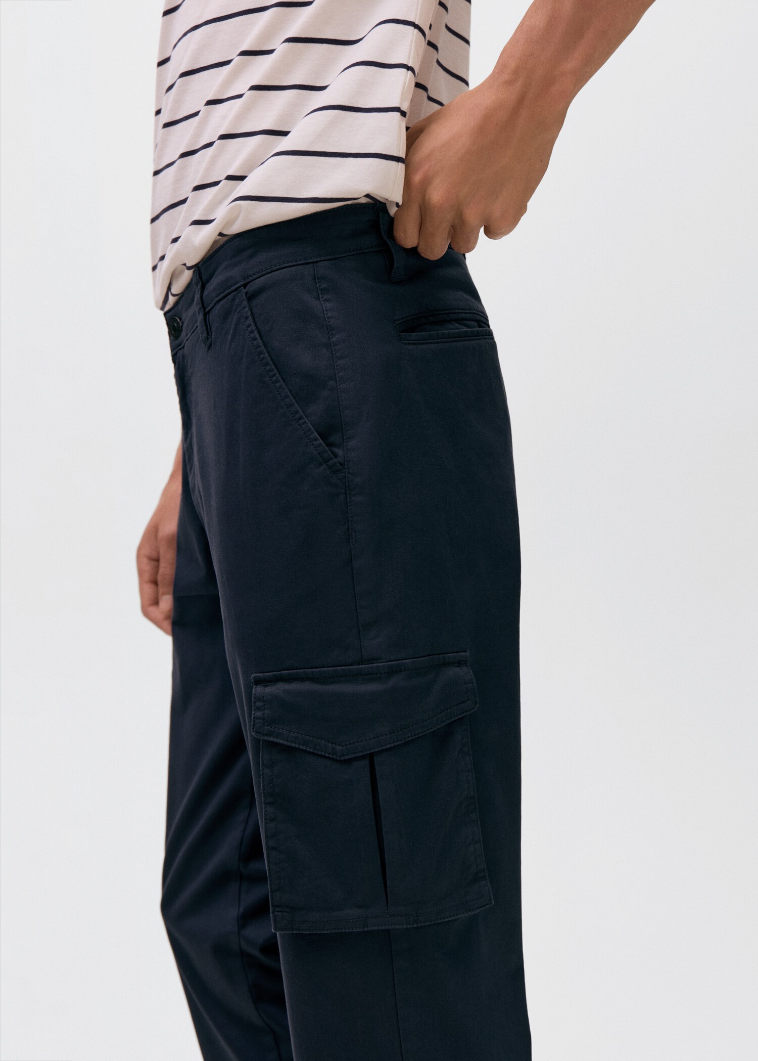 Cargo trousers - Details of the article 6
