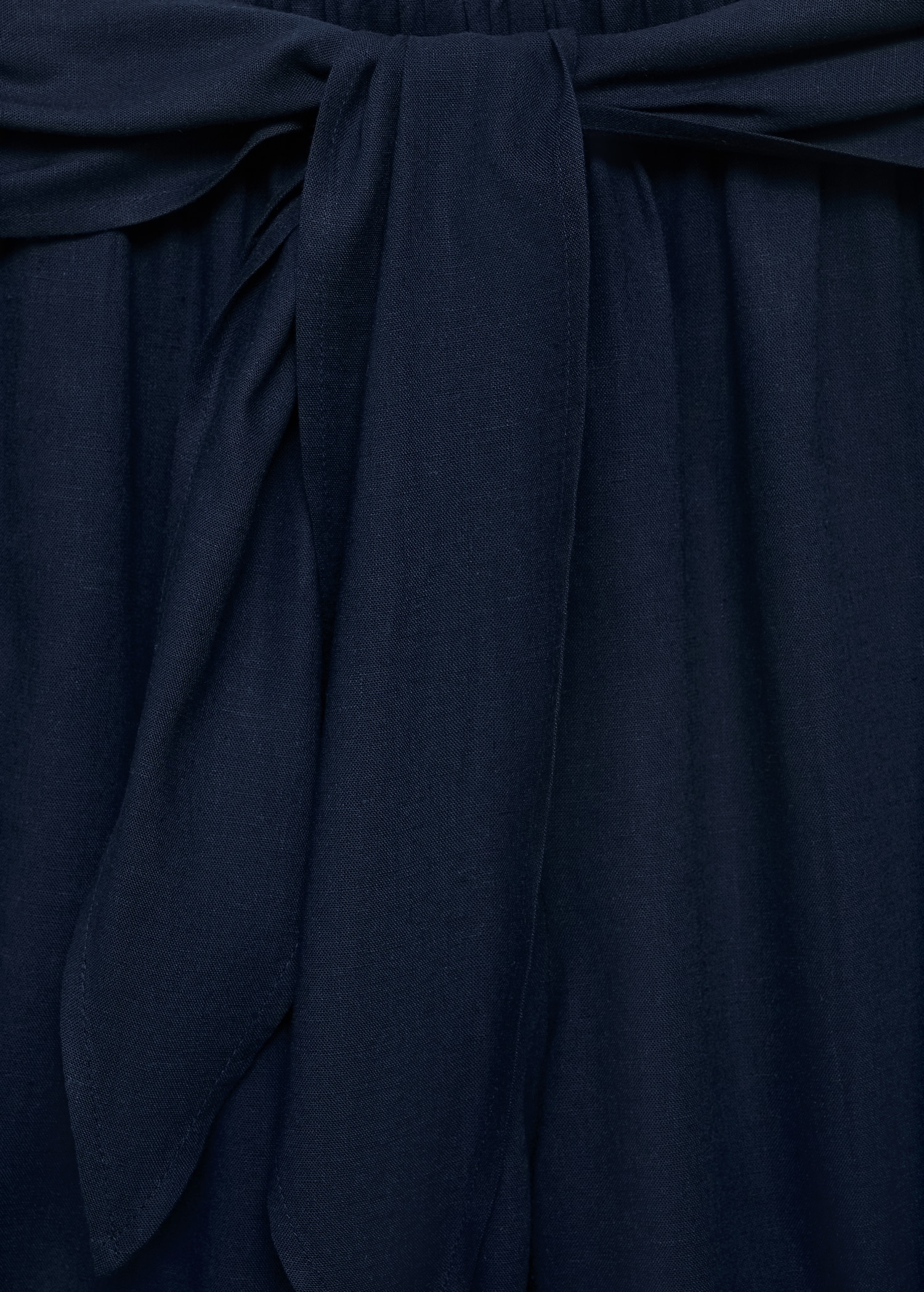 Linen shorts with bow - Details of the article 8