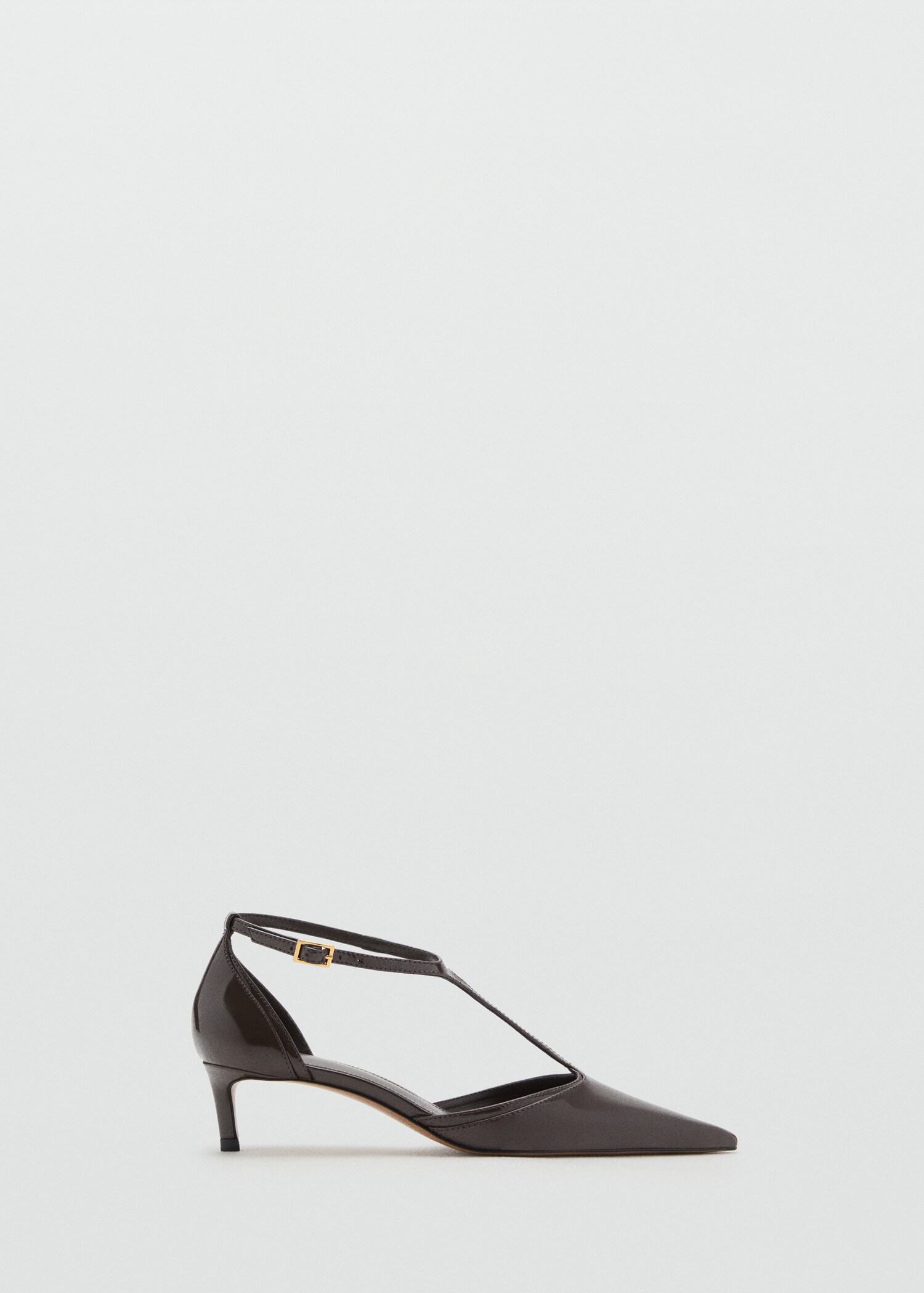 Kitten-heel patent leather shoes - Article without model