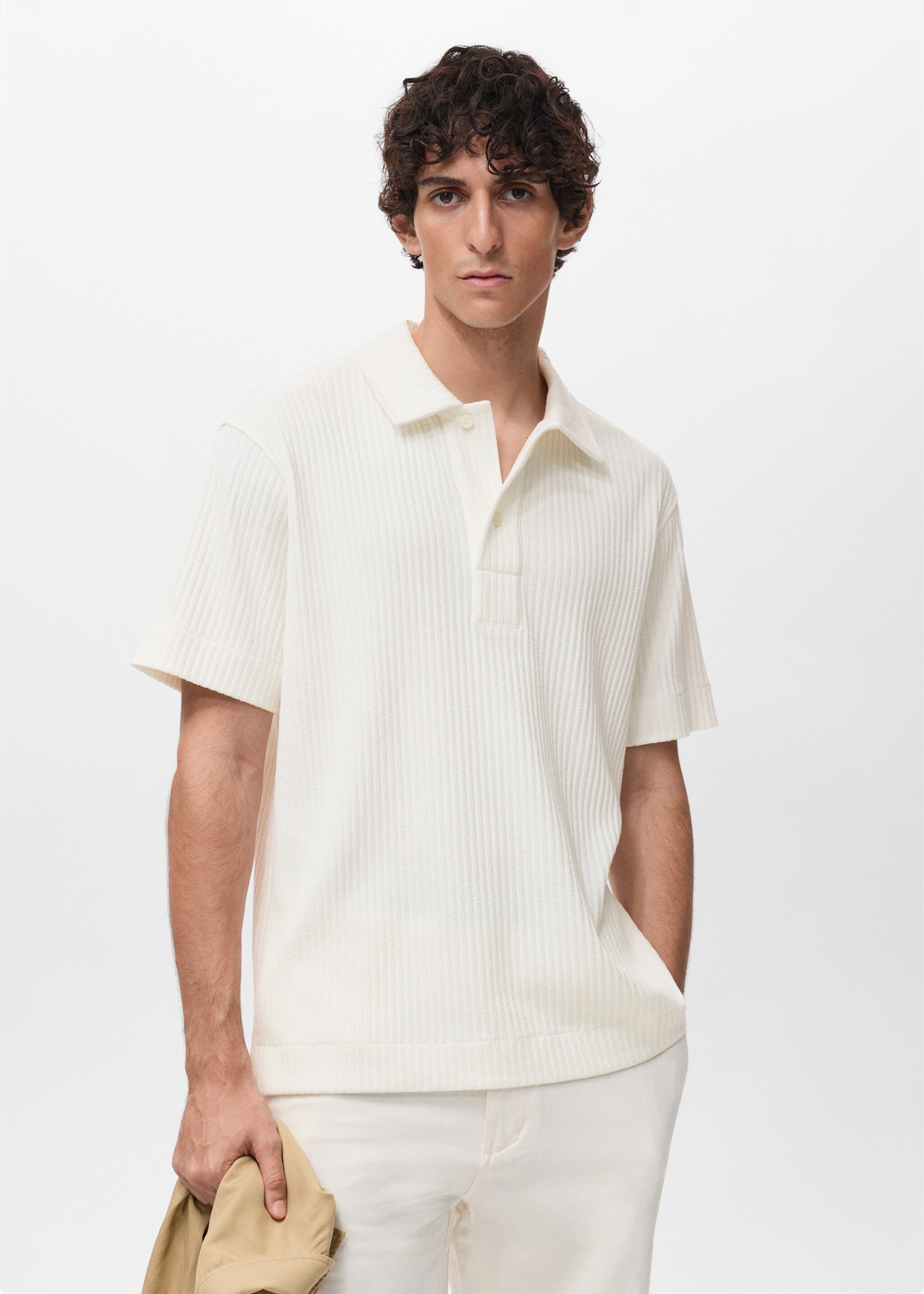 Polo de malha com textura - Plano médio