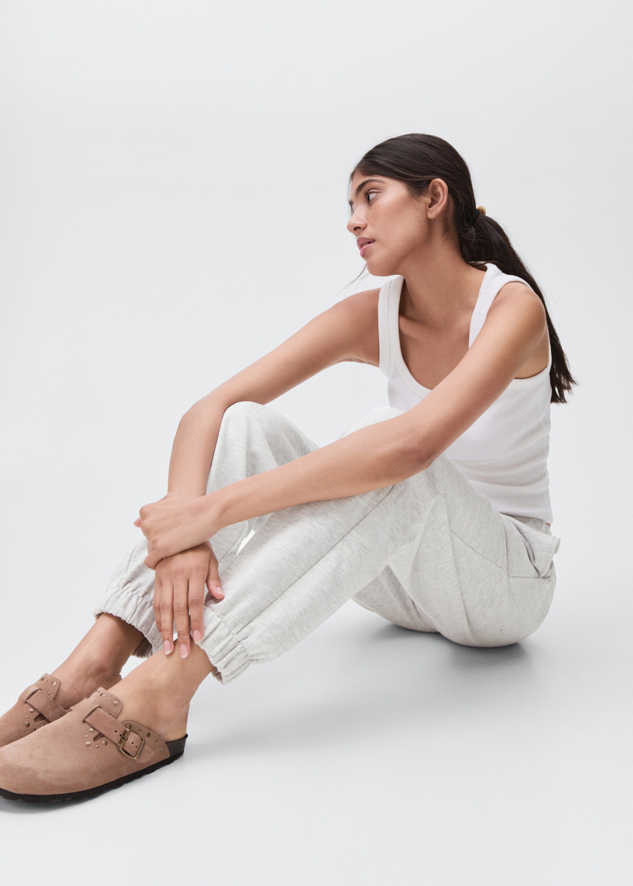 Cotton joggers with elastic waist - Details of the article 2, Light Heather Grey. Ref: 17092925-00.