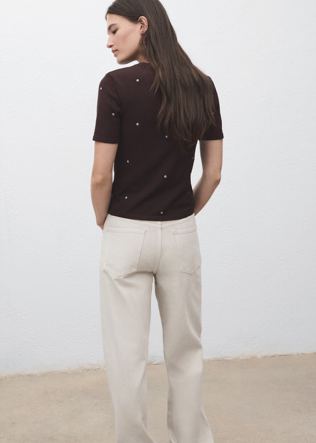 Knitted sweater with rhinestones