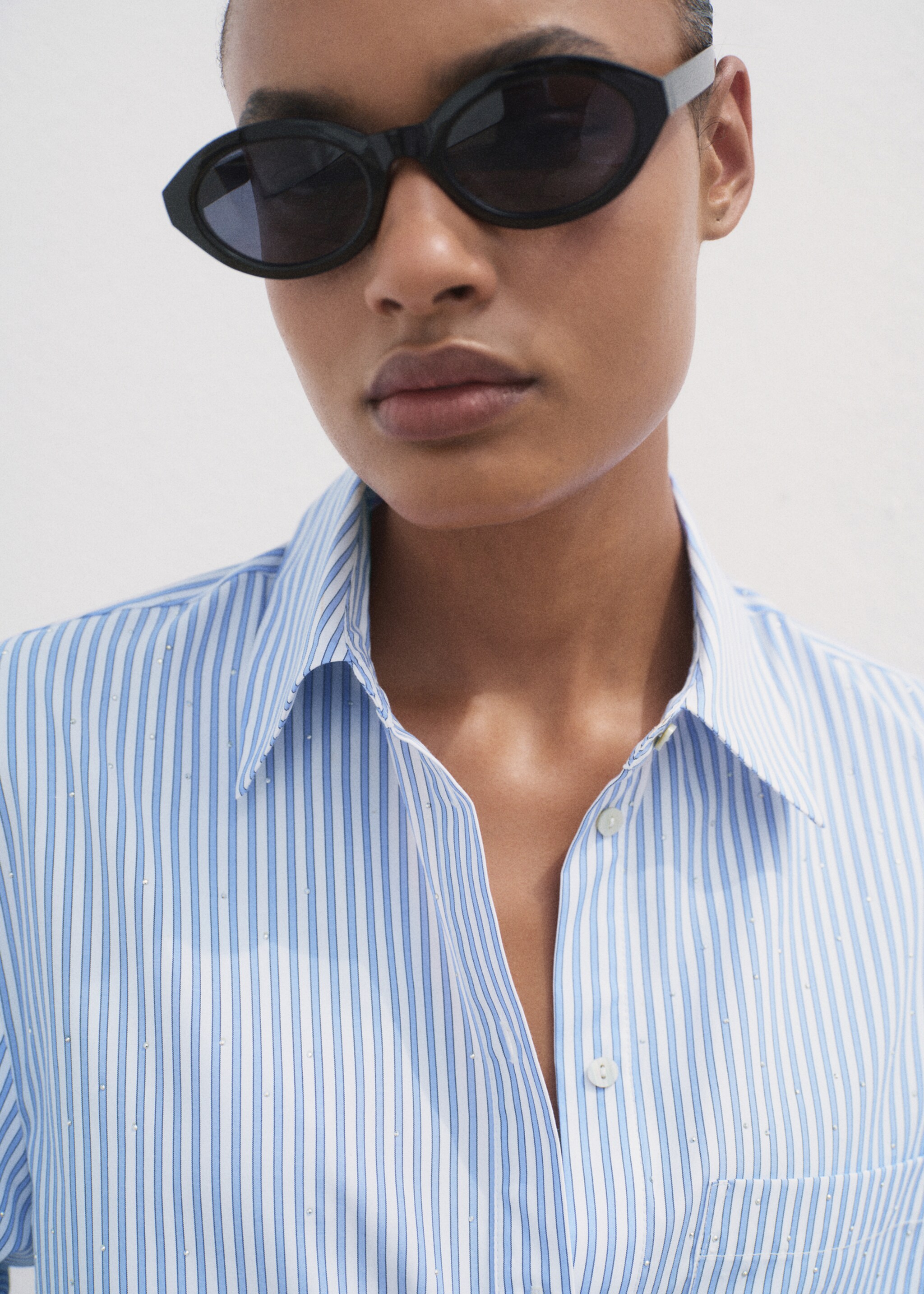 Chemise crop strass - Détail de l'article 1