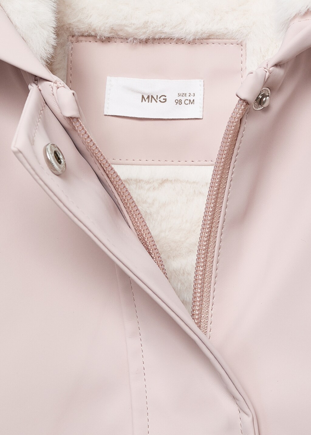 Rubberized coat with fur-effect lining