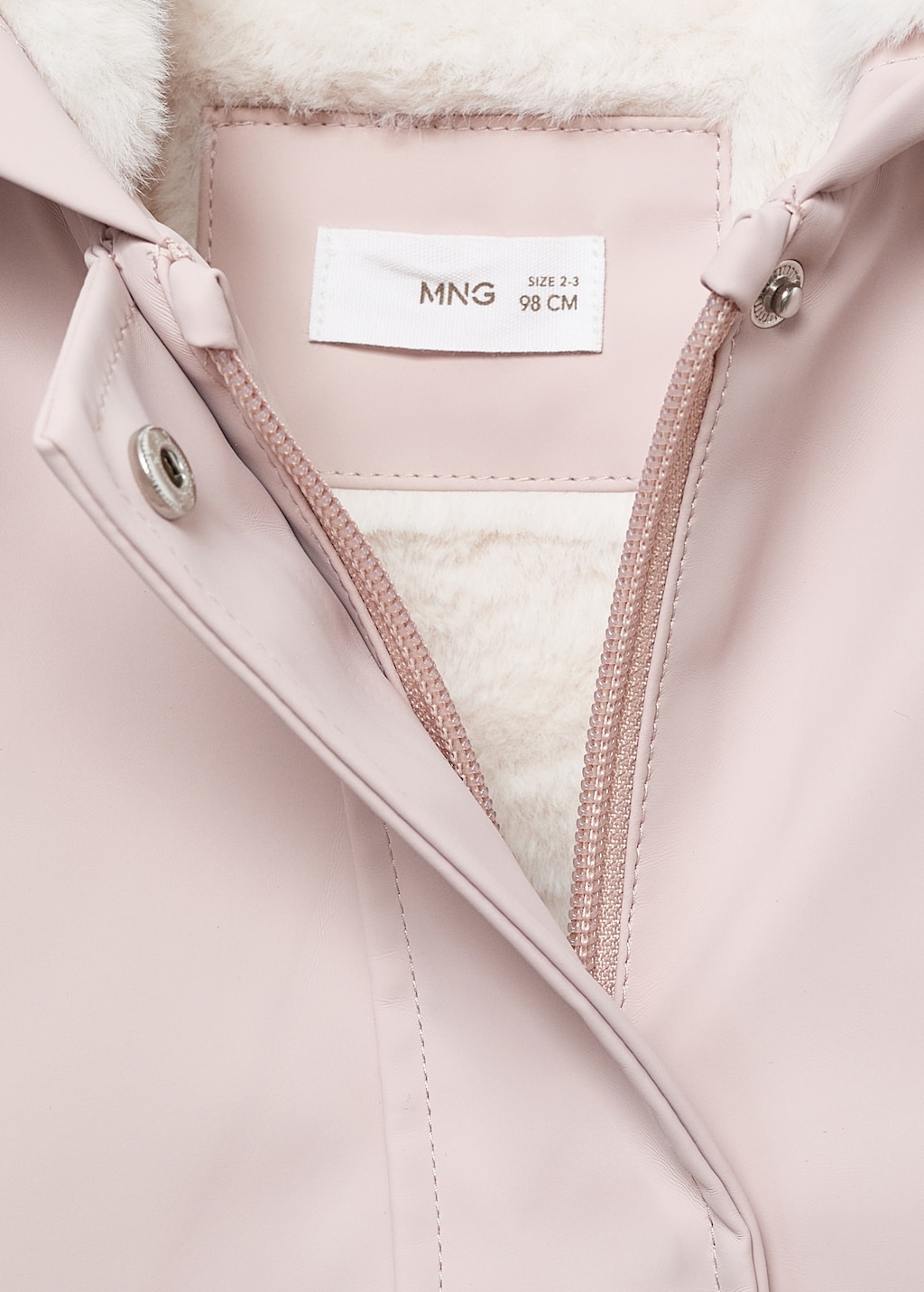 Rubberized coat with fur-effect lining