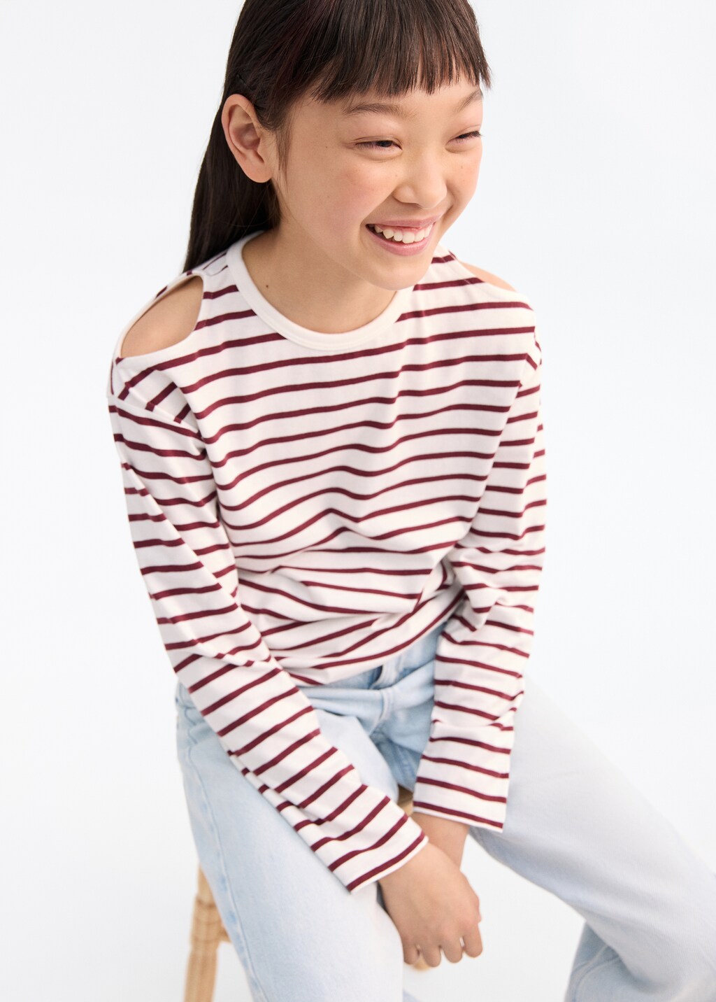 Striped t-shirt with cut-out