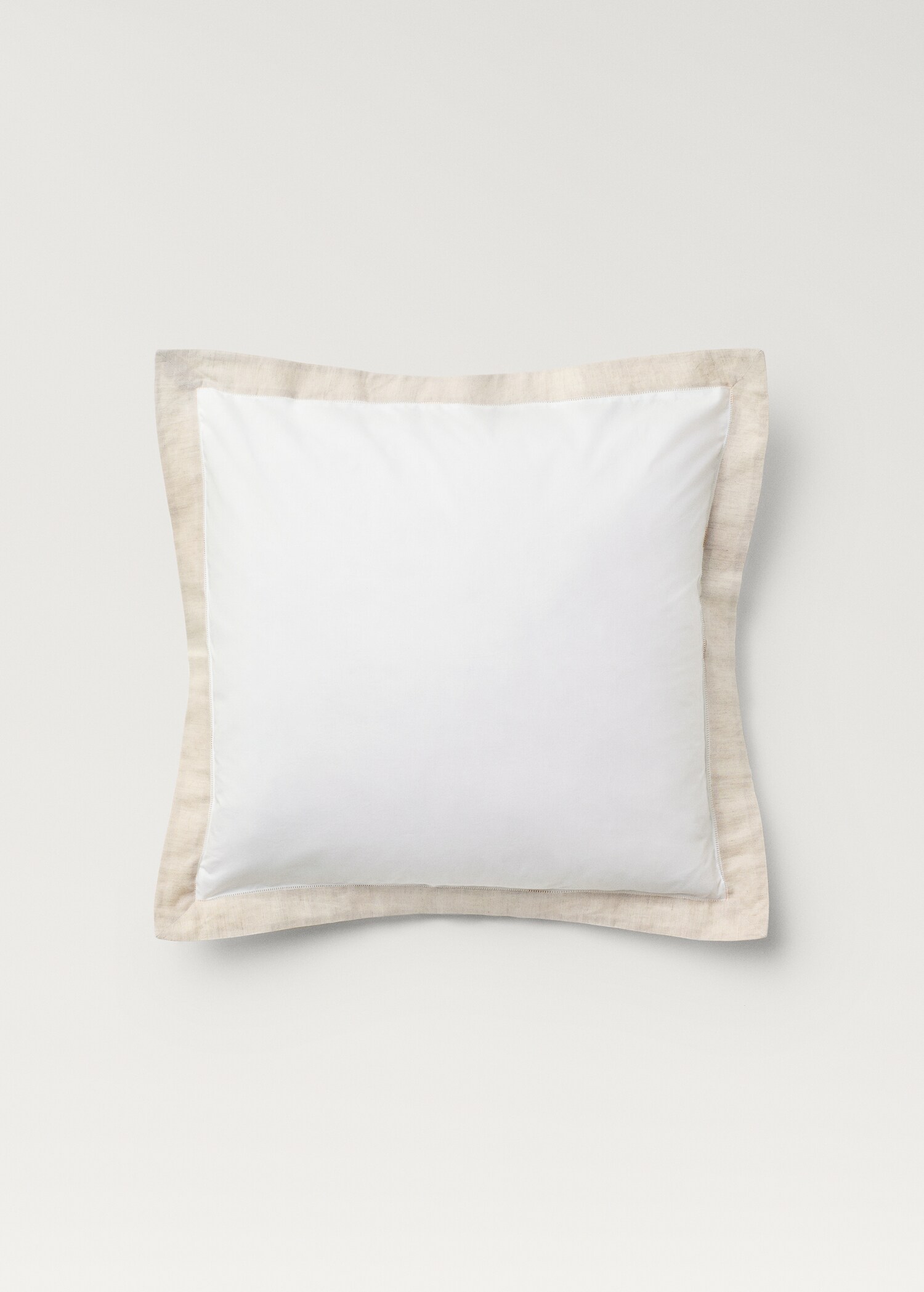 Two cotton percale pillowcases with a linen border 60x60 cm - Article without model