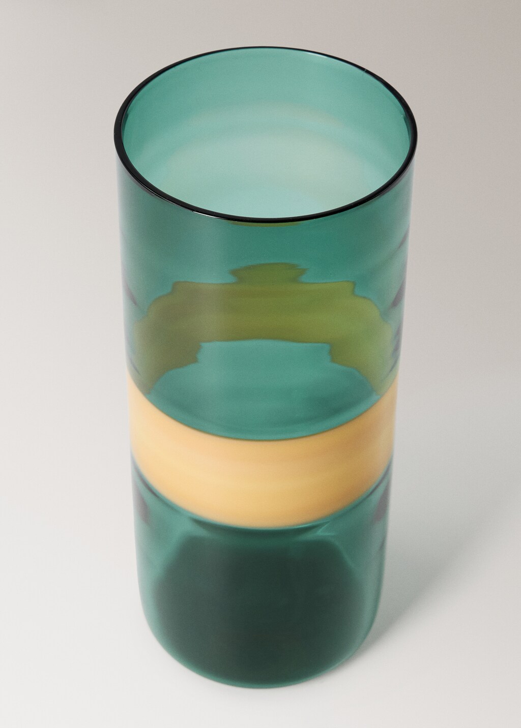 Borosilicate colored glass vase