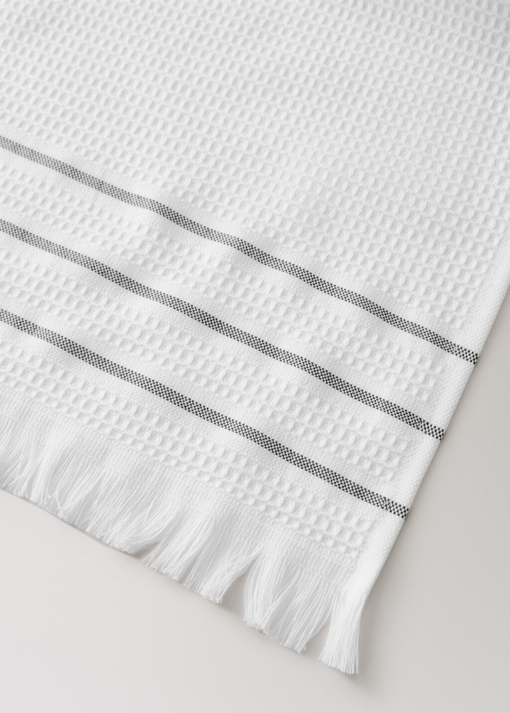 Waffle fringed dish cloth