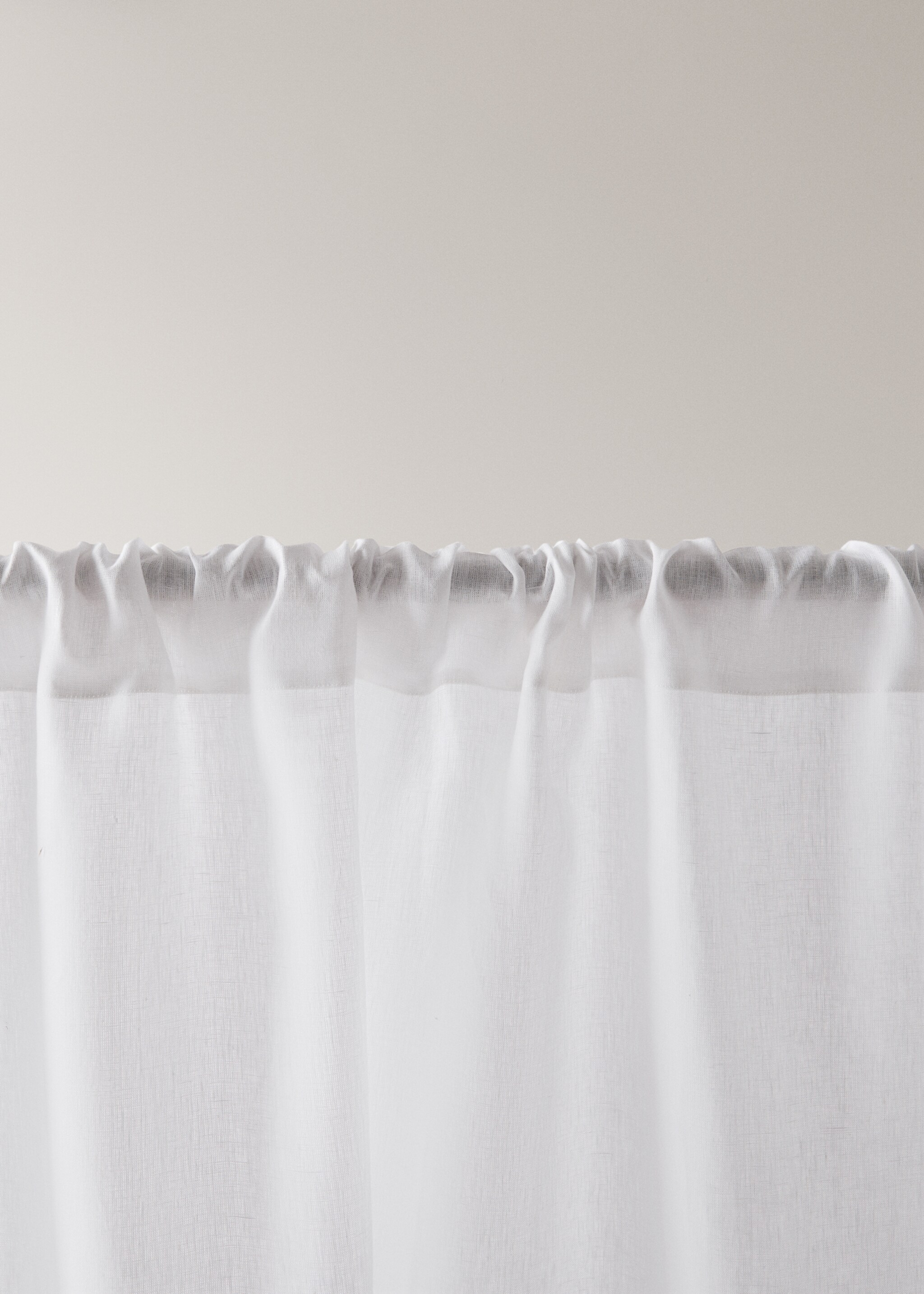 Linen curtain with frayed edge - Details of the article 1, White. Ref: 17093332-00.