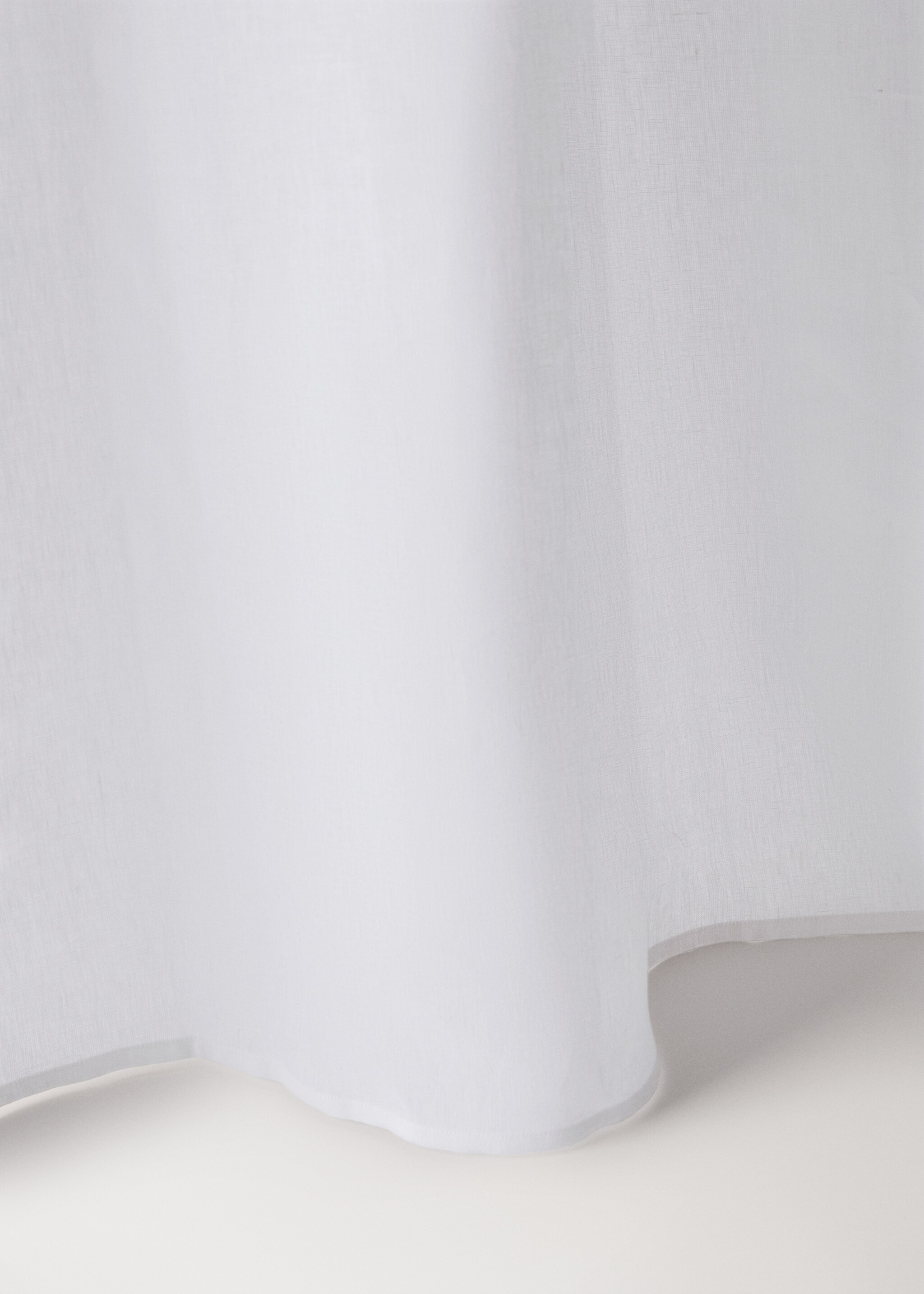 Linen curtain with frayed edge - Details of the article 2, White. Ref: 17093332-00.