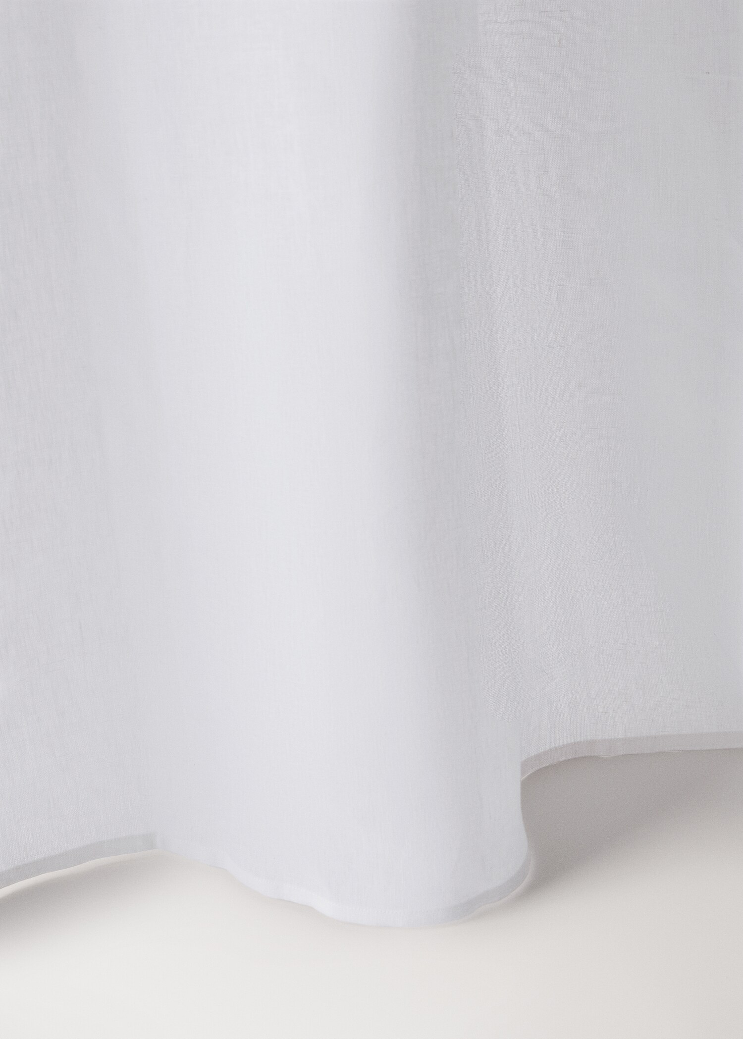 Linen curtain with frayed edge - Details of the article 2
