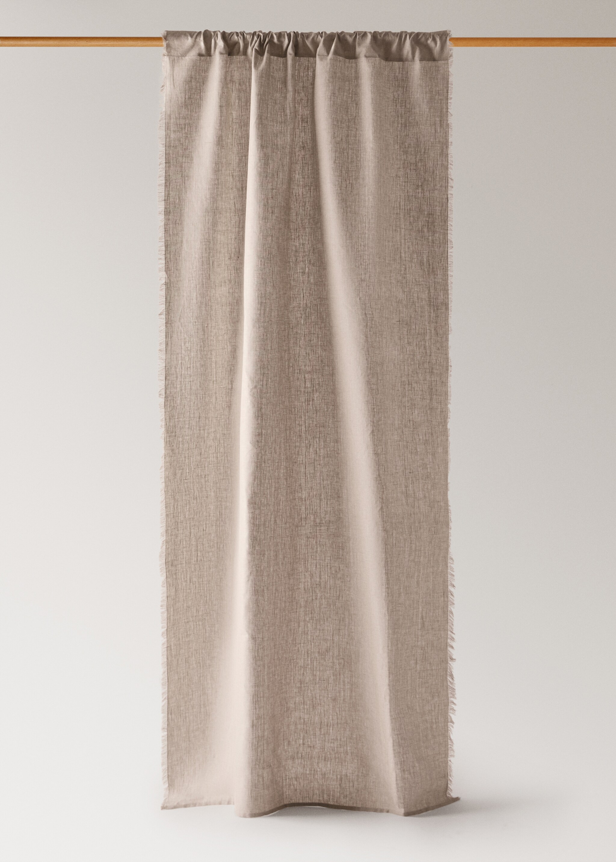 Linen curtain with frayed edge - Article without model, Light/Pastel Brown. Ref: 17093332-00.