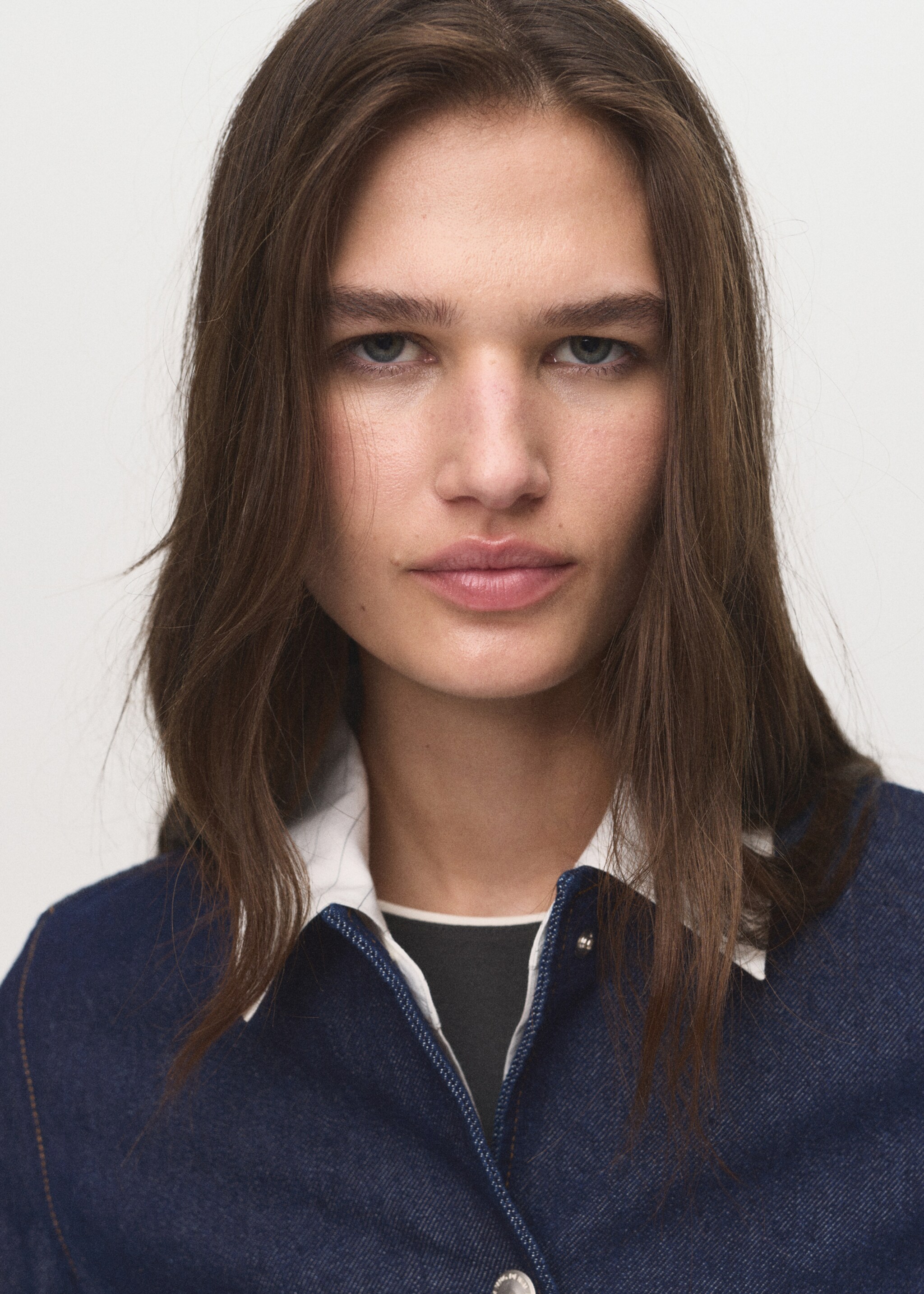 Denim jacket with pockets - Details of the article 1