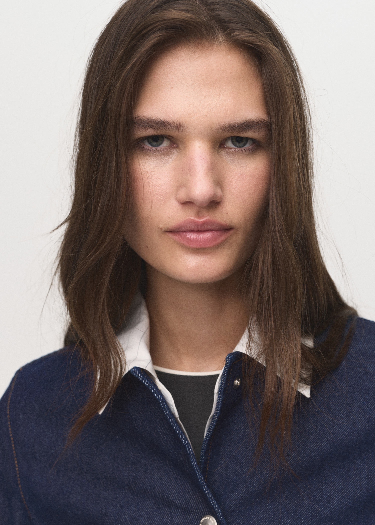 Denim jacket with pockets - Details of the article 1