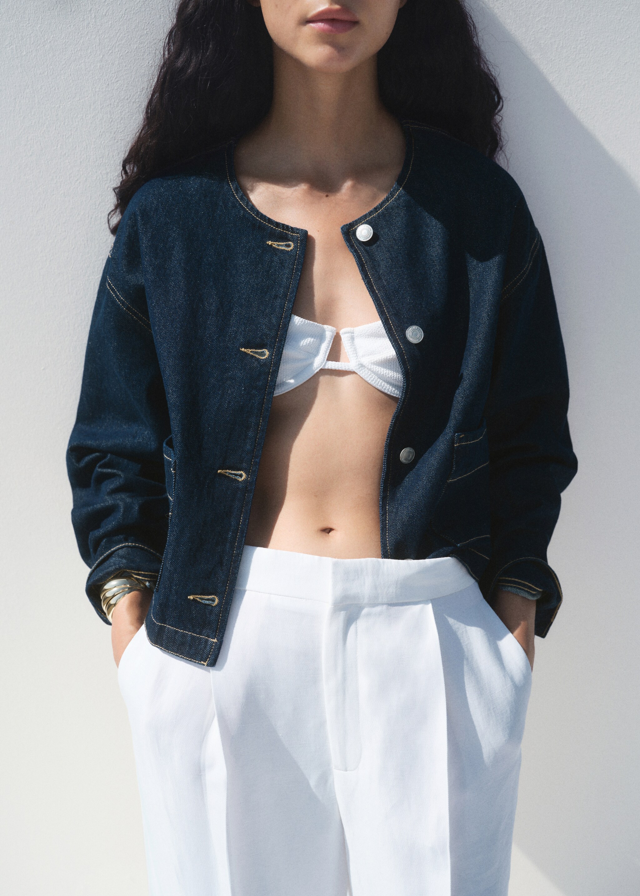 Denim jacket with pockets - Details of the article 6