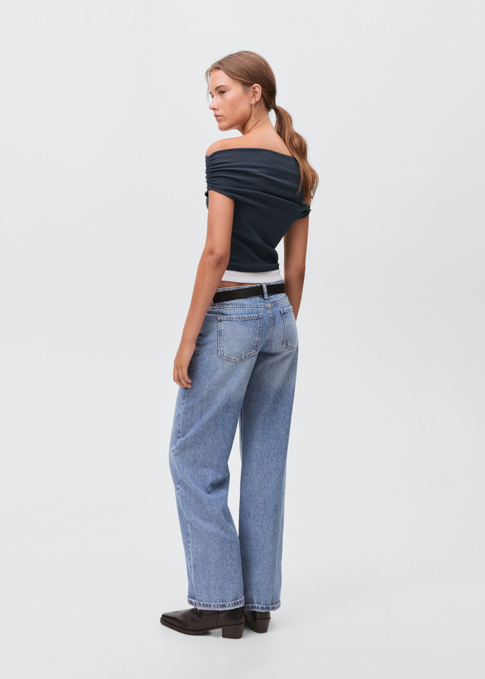Off-shoulder top - Reverse of the article, Navy. Ref: 17093334-00.