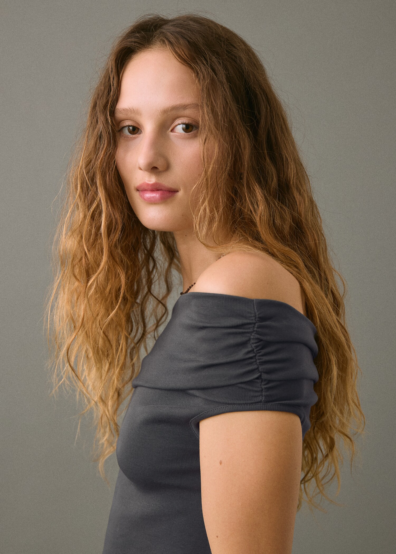 Top off-shoulder - Detall de l'article 1