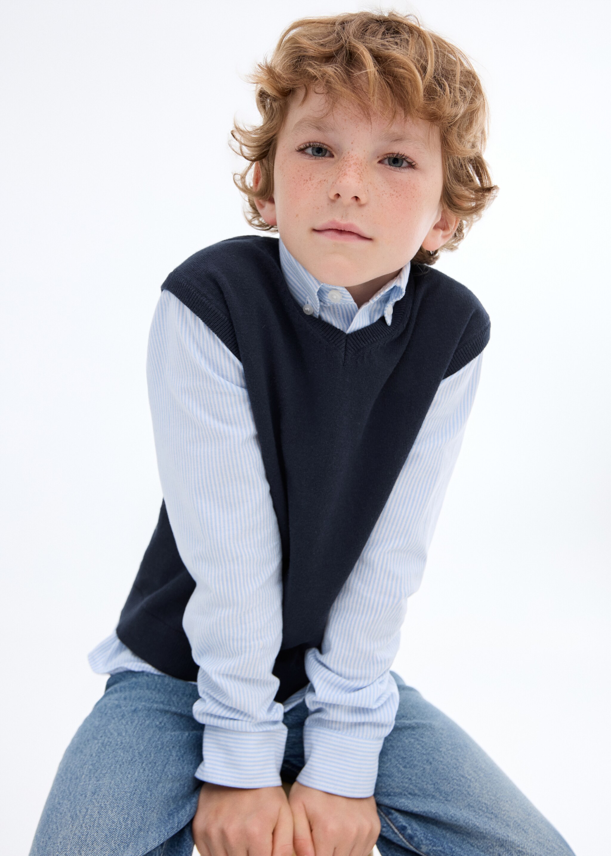 V-neck knitted vest - Medium plane, Navy. Ref: 17093791-00.