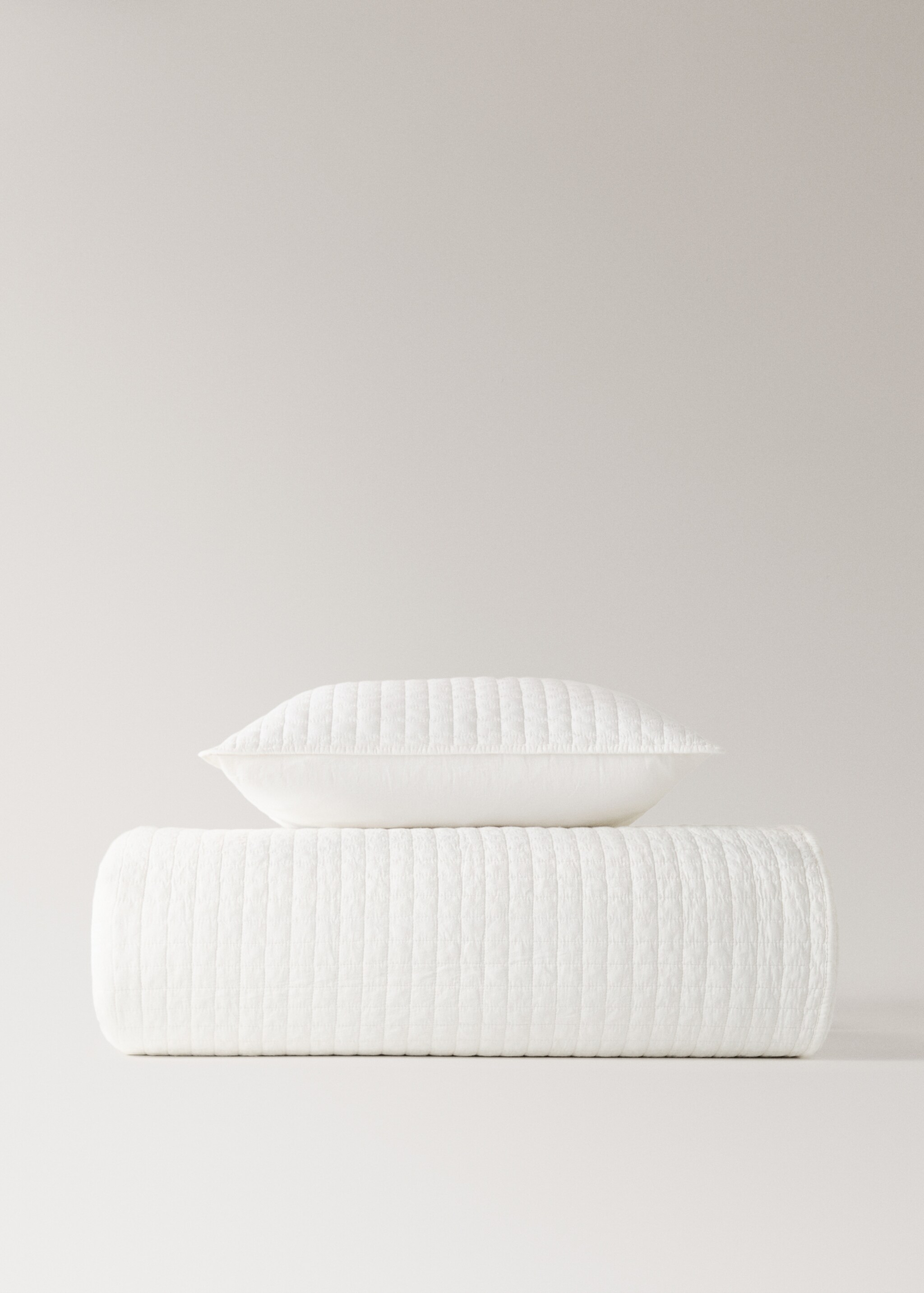 Cotton garment-dyed check bedspread for 150/160 cm bed - Details of the article 3