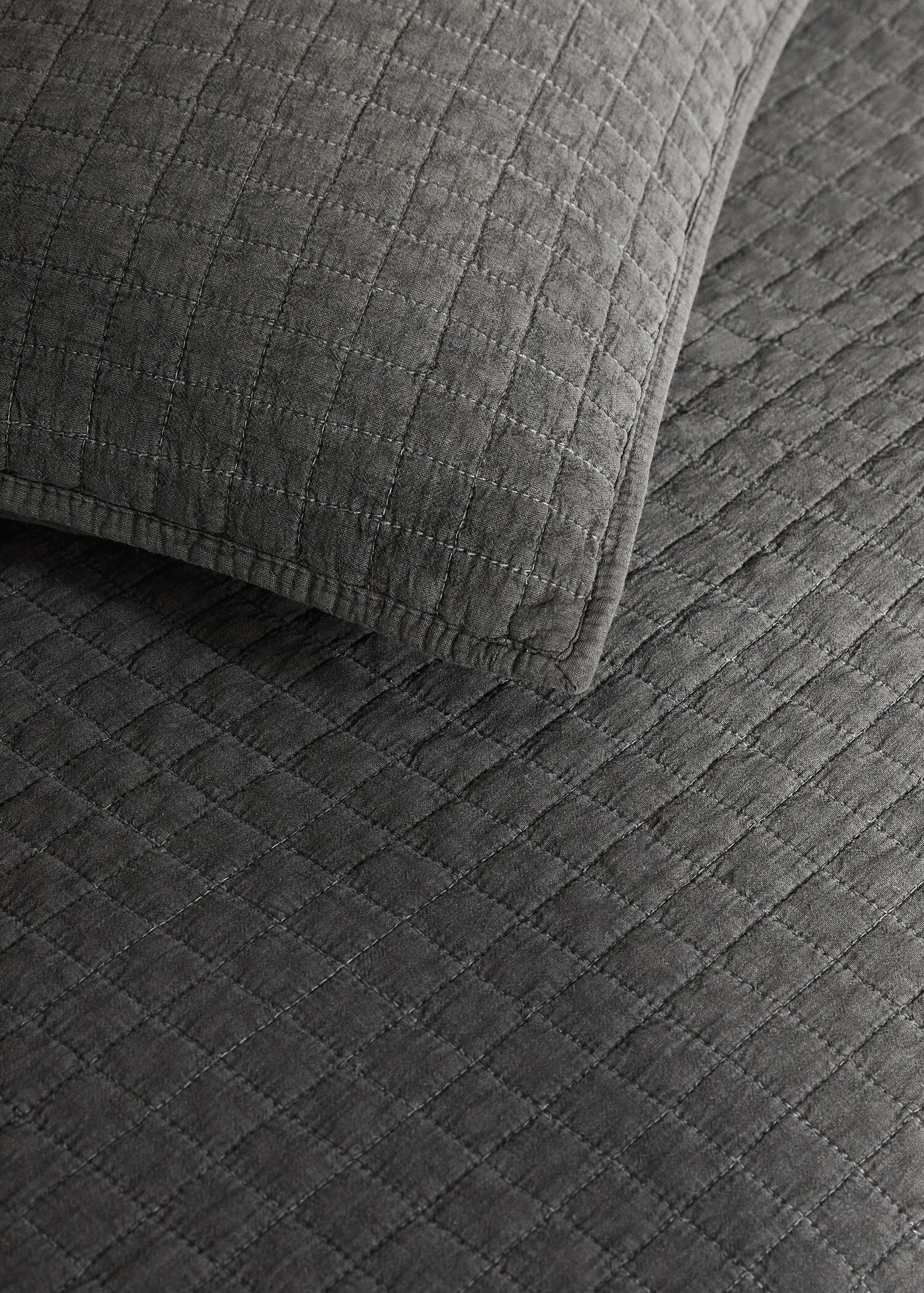 Cotton garment-dyed check bedspread for 150/160 cm bed - Details of the article 7