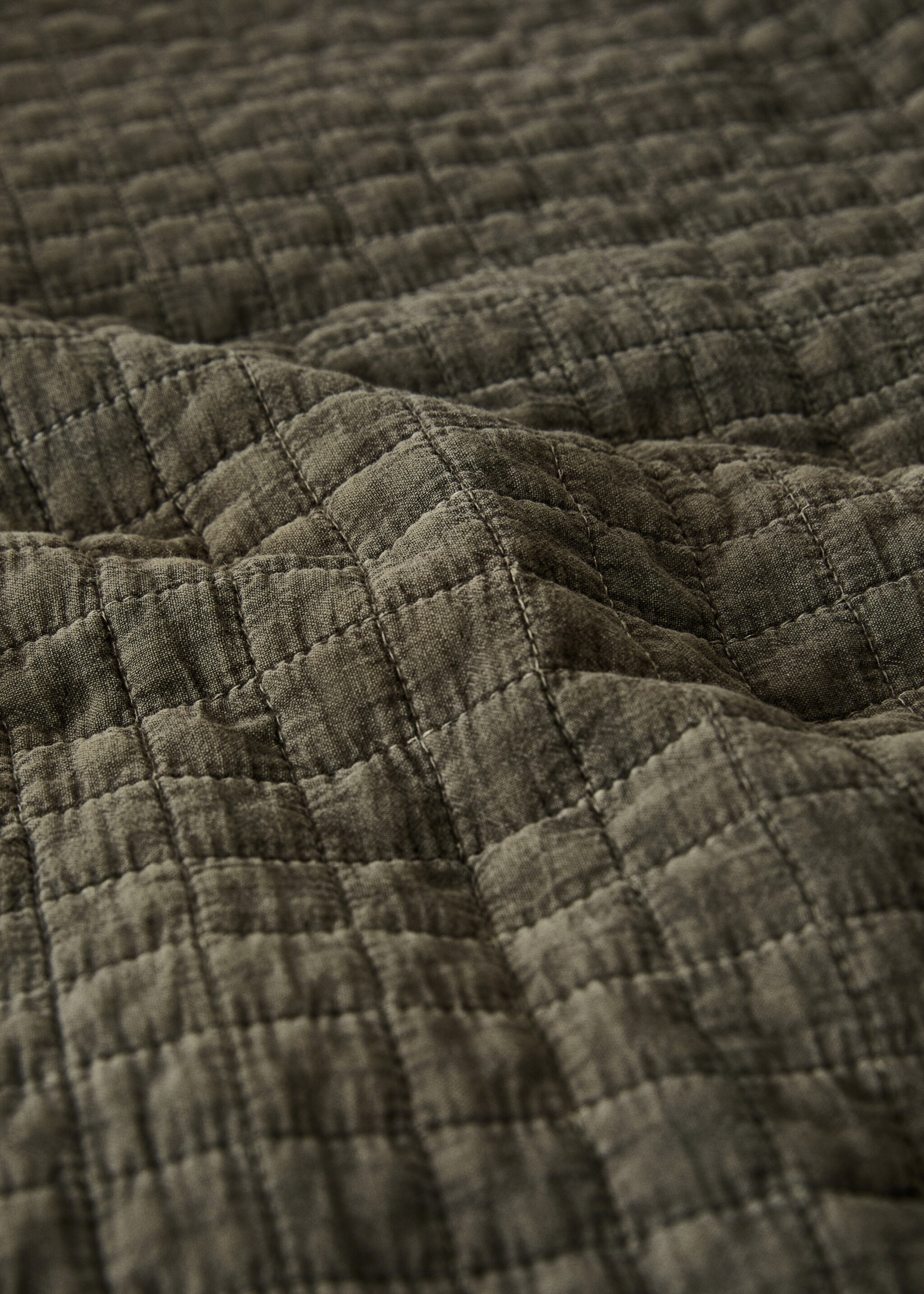 Přehoz garment-dyed s kostkou bavlna, na postel 90 cm - Detail zboží 2, Olivová. Ref: 17093812-00.