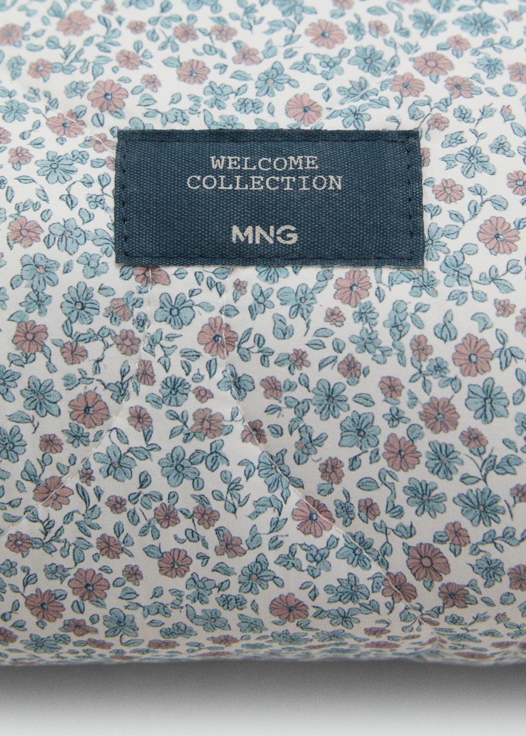 Floral-print cosmetic bag