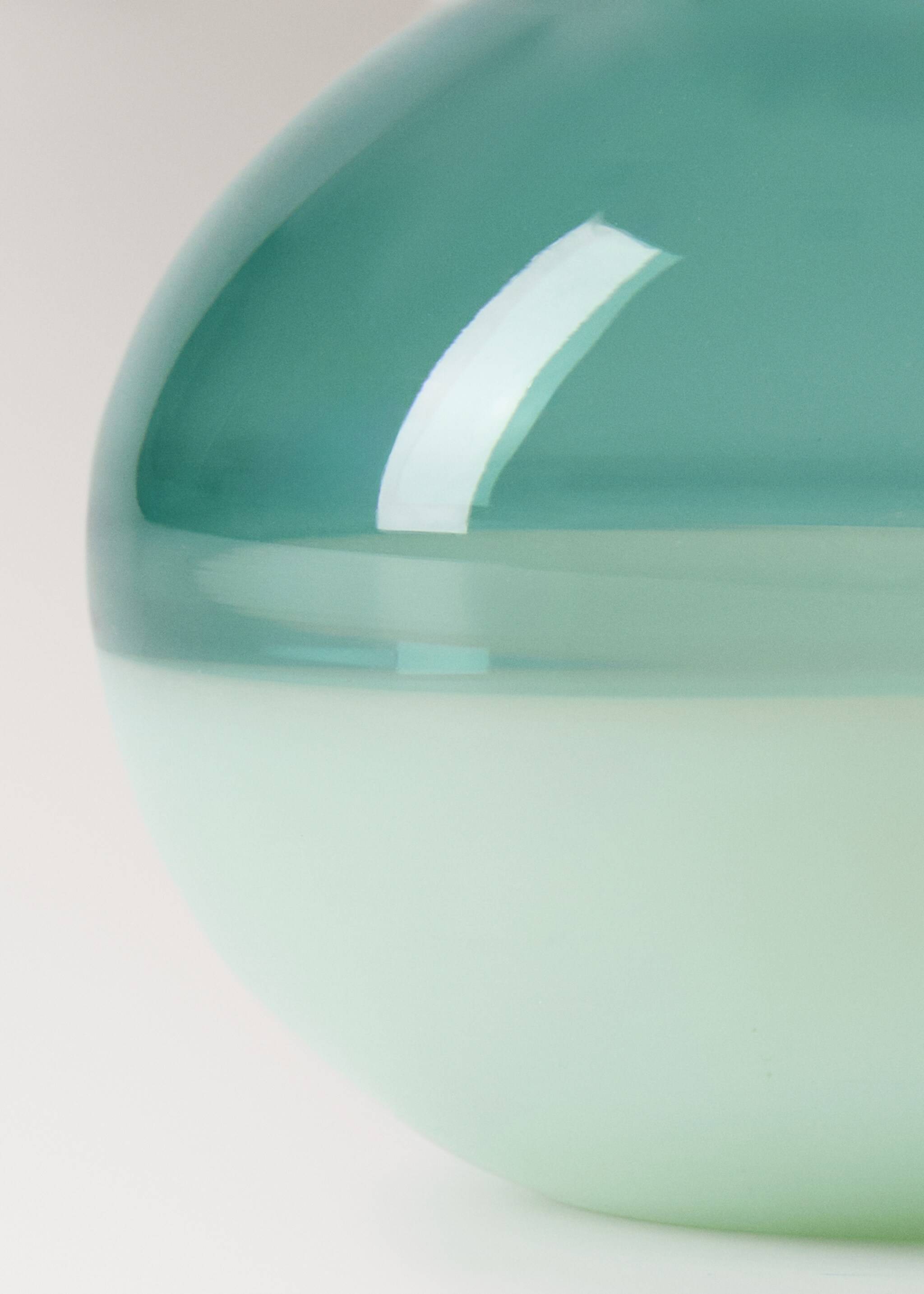 Borosilicate bud vase - Details of the article 2, Green. Ref: 17093824-00.