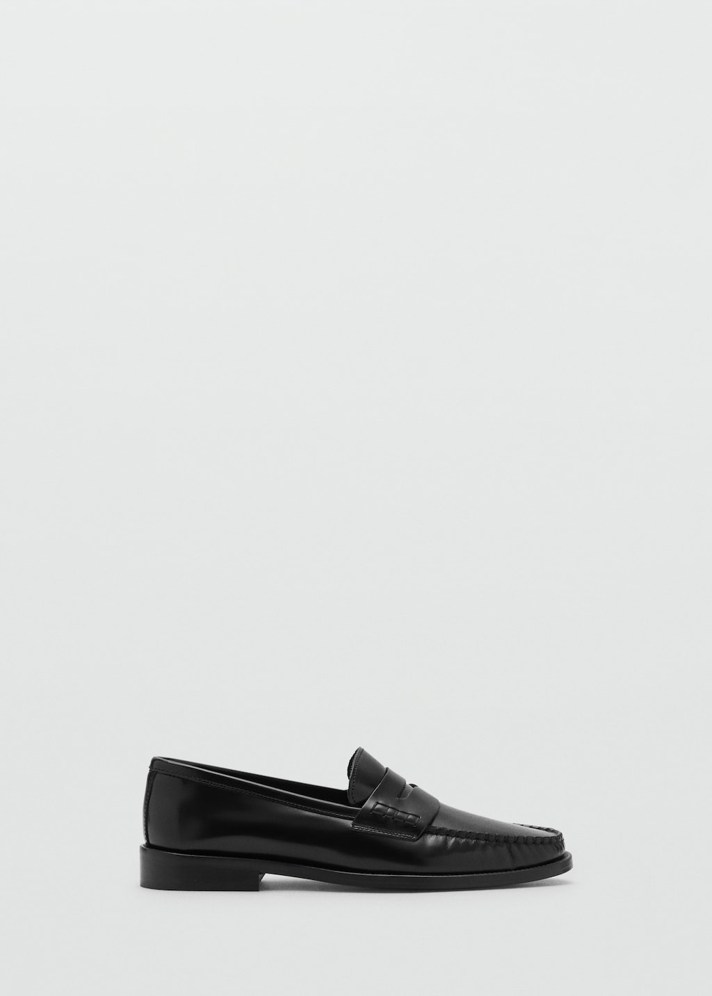 Gathered leather moccasin - image 2