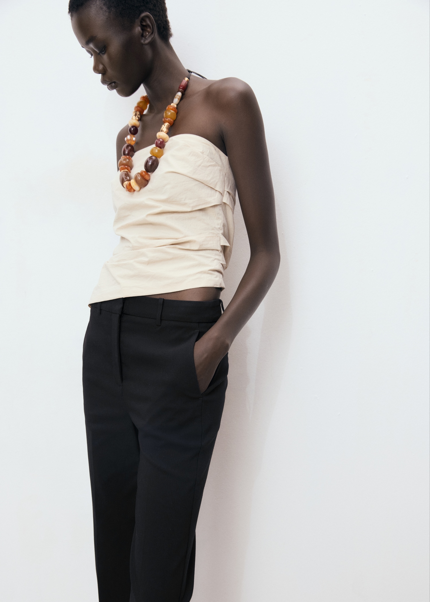 Straight-cut crop trousers - Details of the article 6