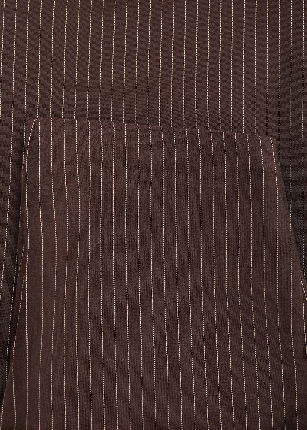 Straight-fit pants with elastic waist