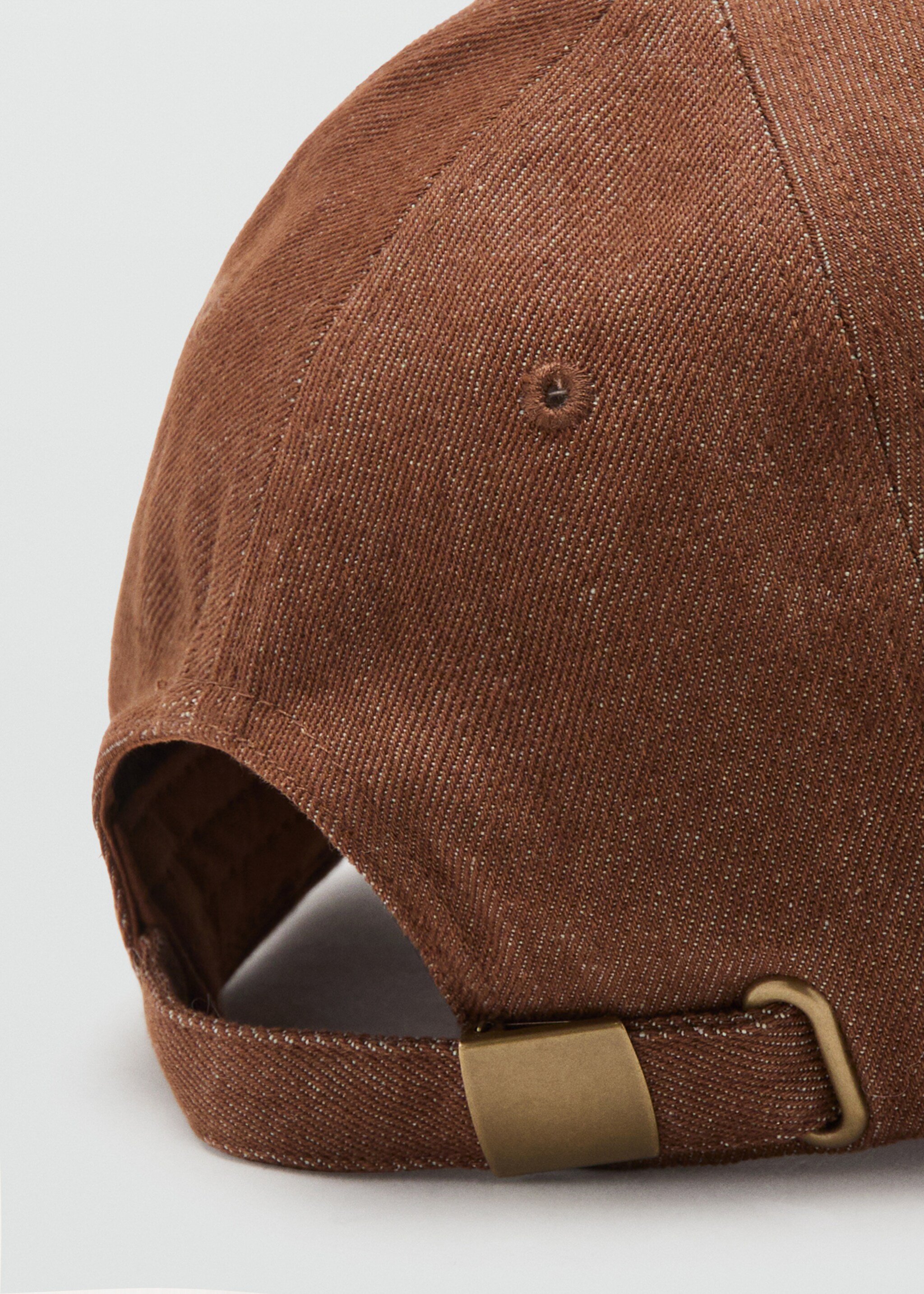 Cotton cap with embroidered slogan - Details of the article 1
