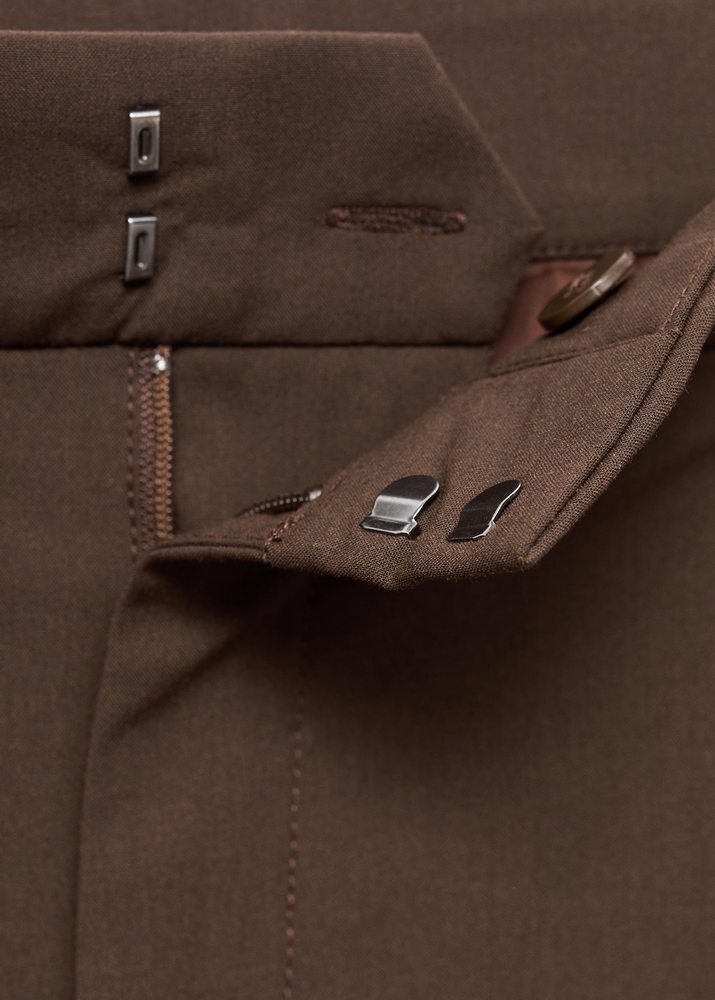 Low-rise wide-leg pants