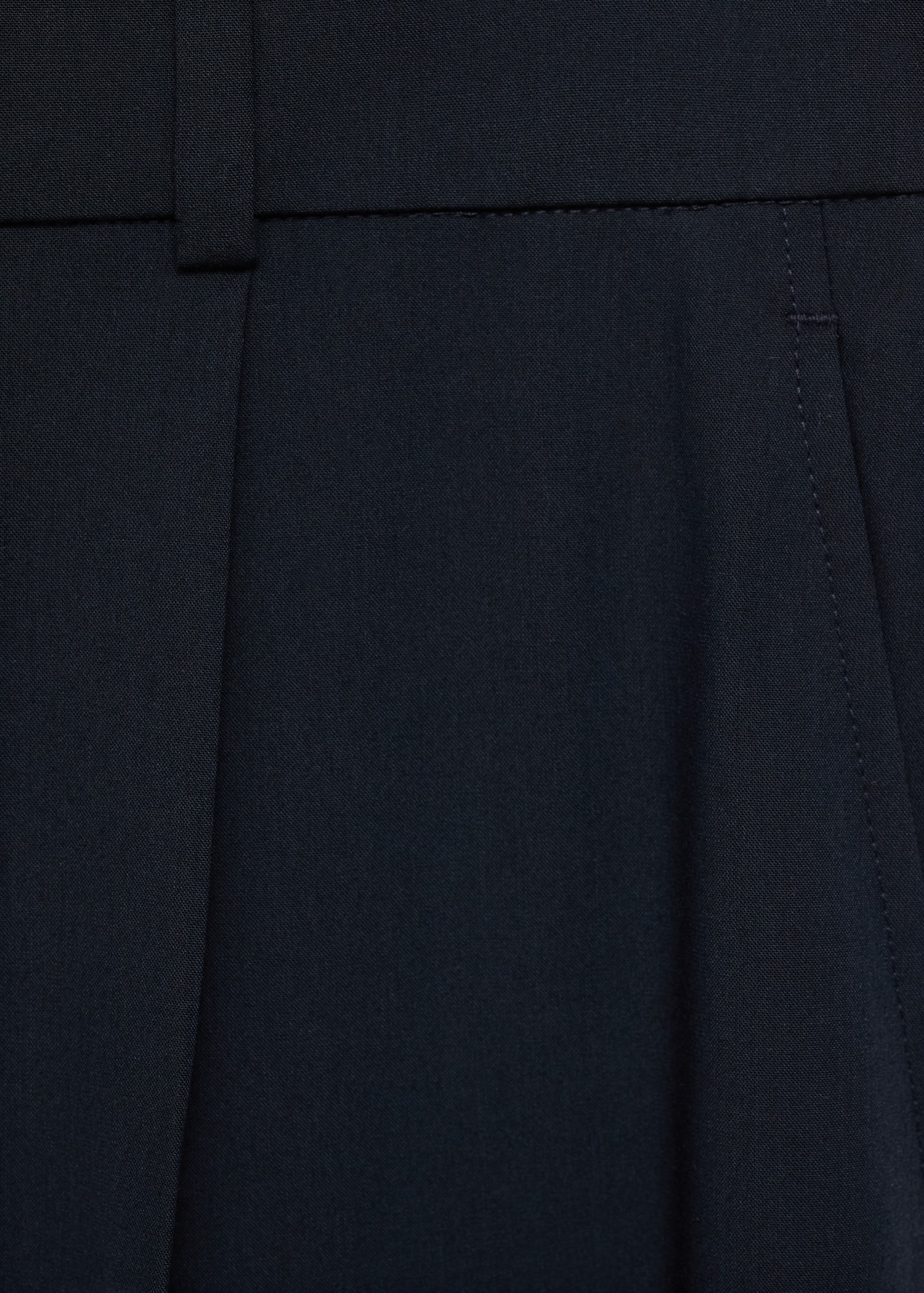 Low-rise wide-leg trousers - Details of the article 0