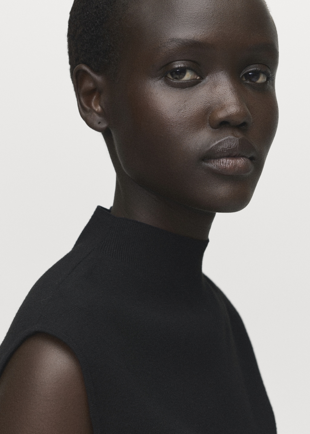 Perkins-neck knitted top