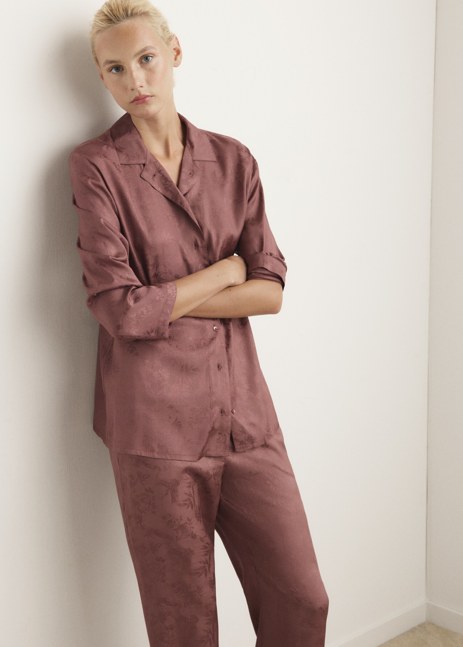 Camisa pijama jacquard satén - Plano medio