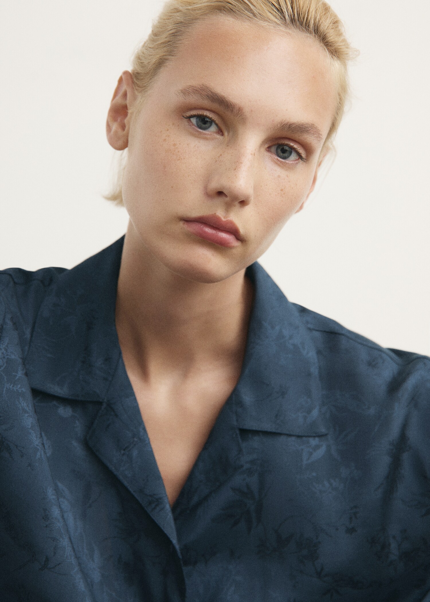 Camisa pijama jacquard satén - Detalle del artículo 1