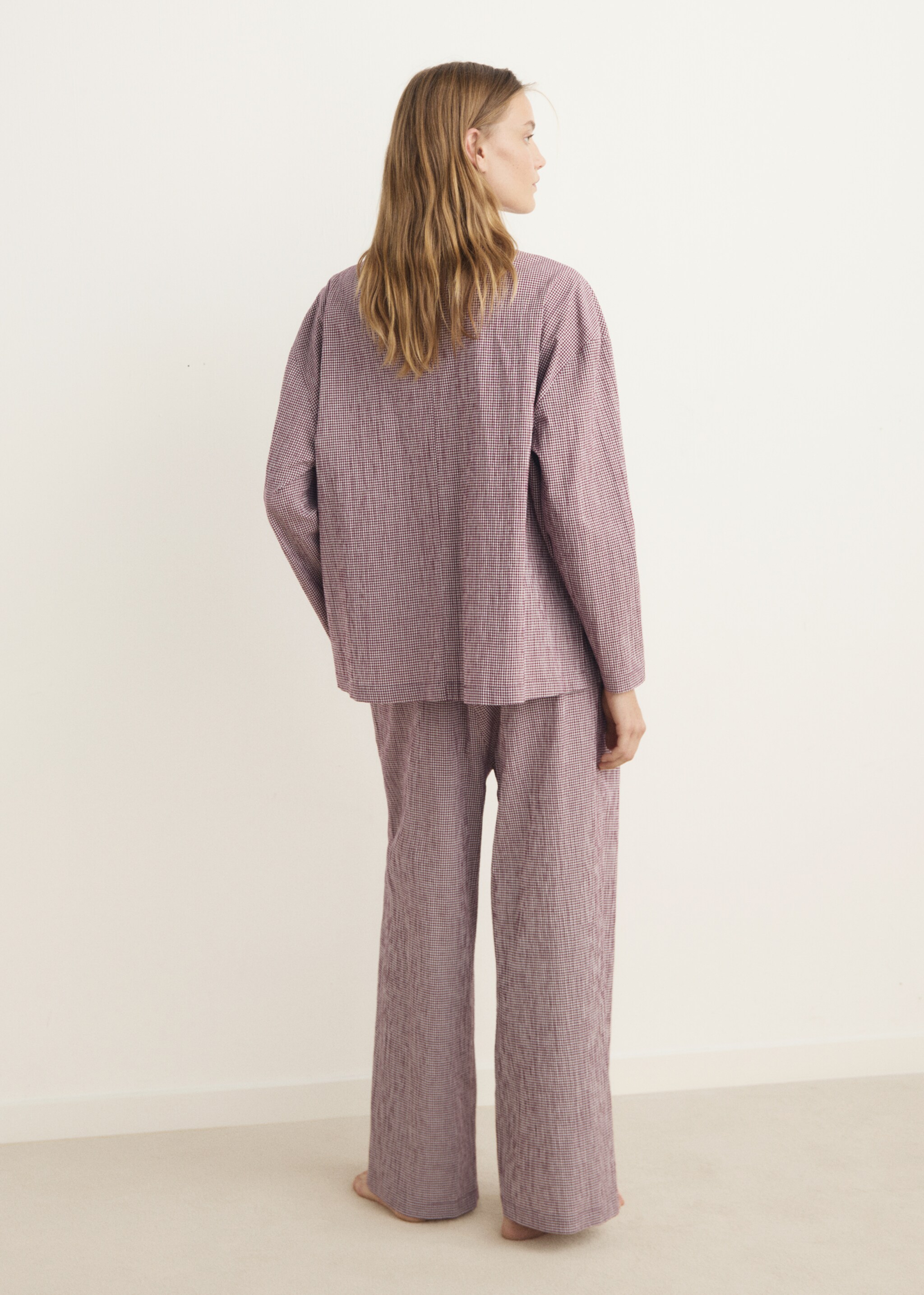 Two-piece cotton pyjamas in gingham check - Reverse of the article, Red. Ref: 17094107-00.