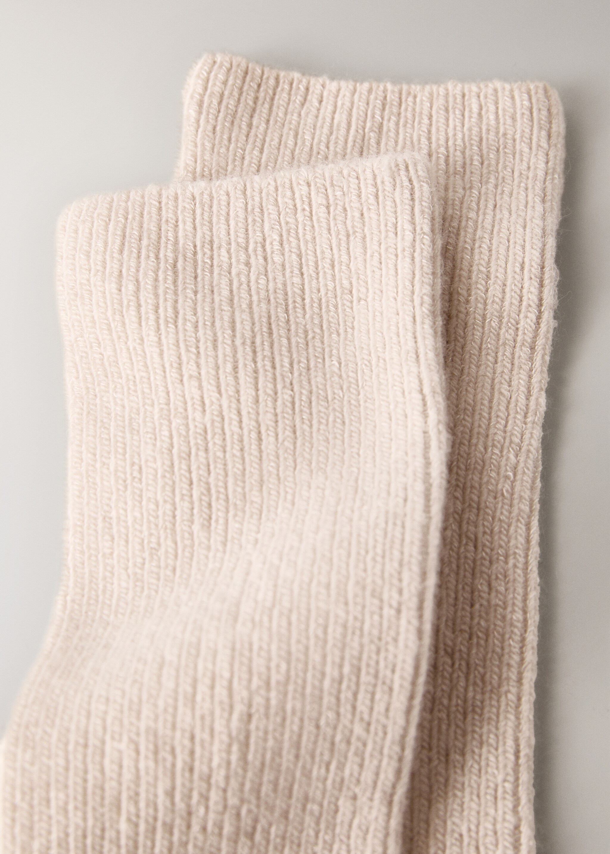 Socks canale - Details of the article 8, Ecru. Ref: 17094112-00.